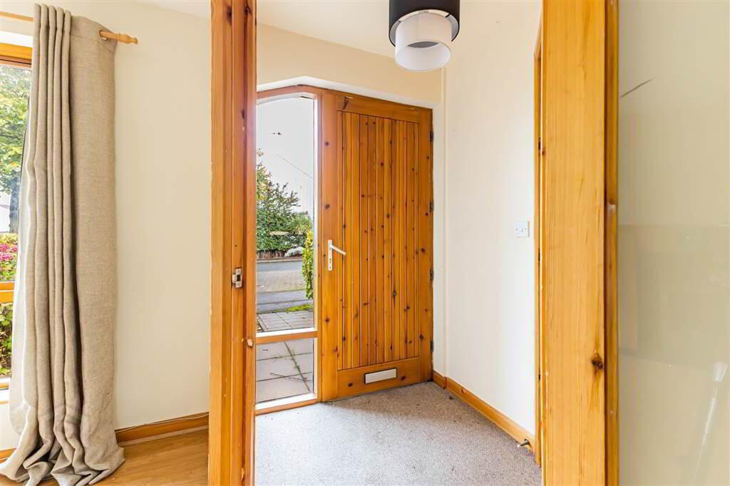 5 Shaftesbury Road 3 of 24