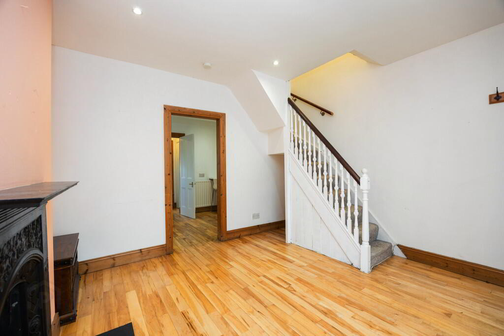 5 Lislea Avenue 4 of 12