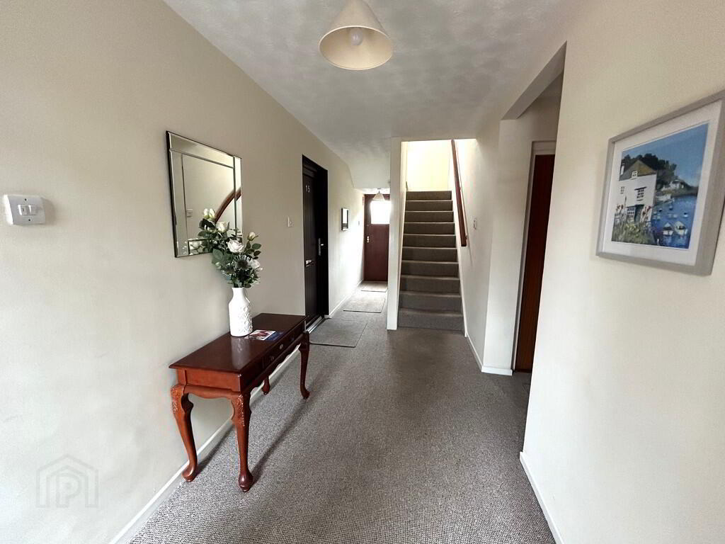 Apt 18 Kensington Gate, 8 Kensington Road 2 of 9