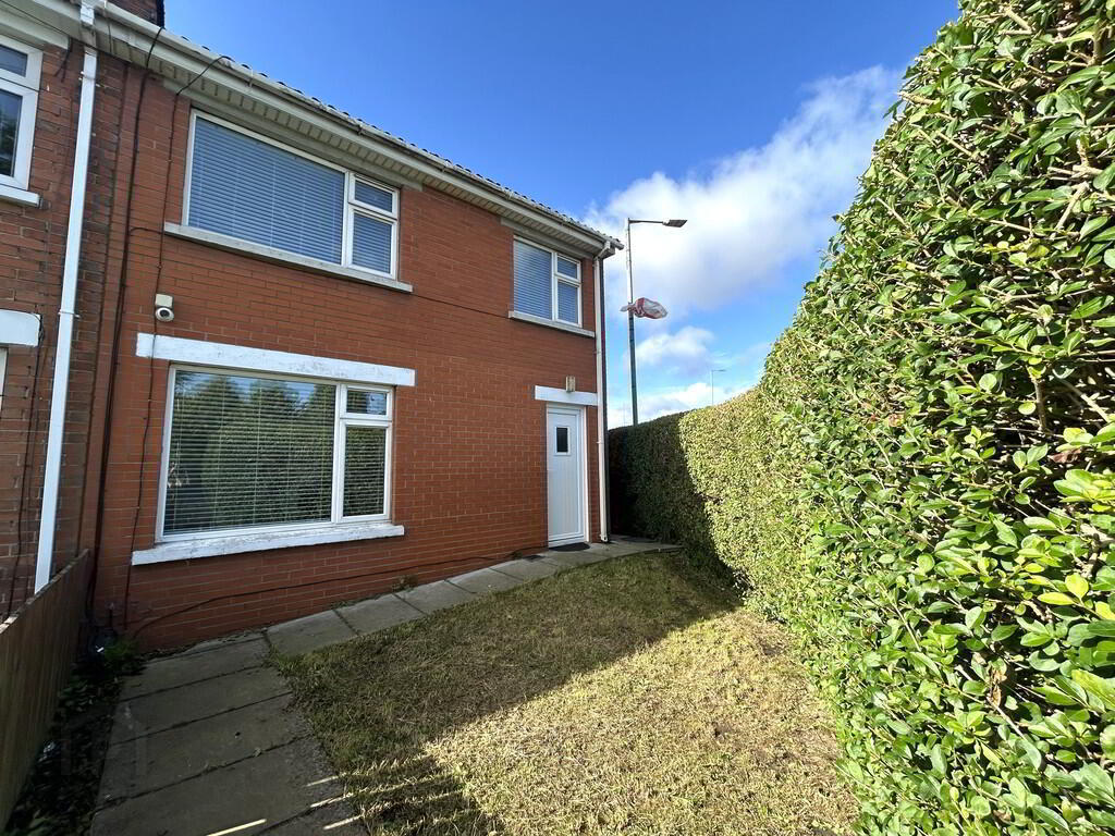 106 Victoria Road 1 of 10