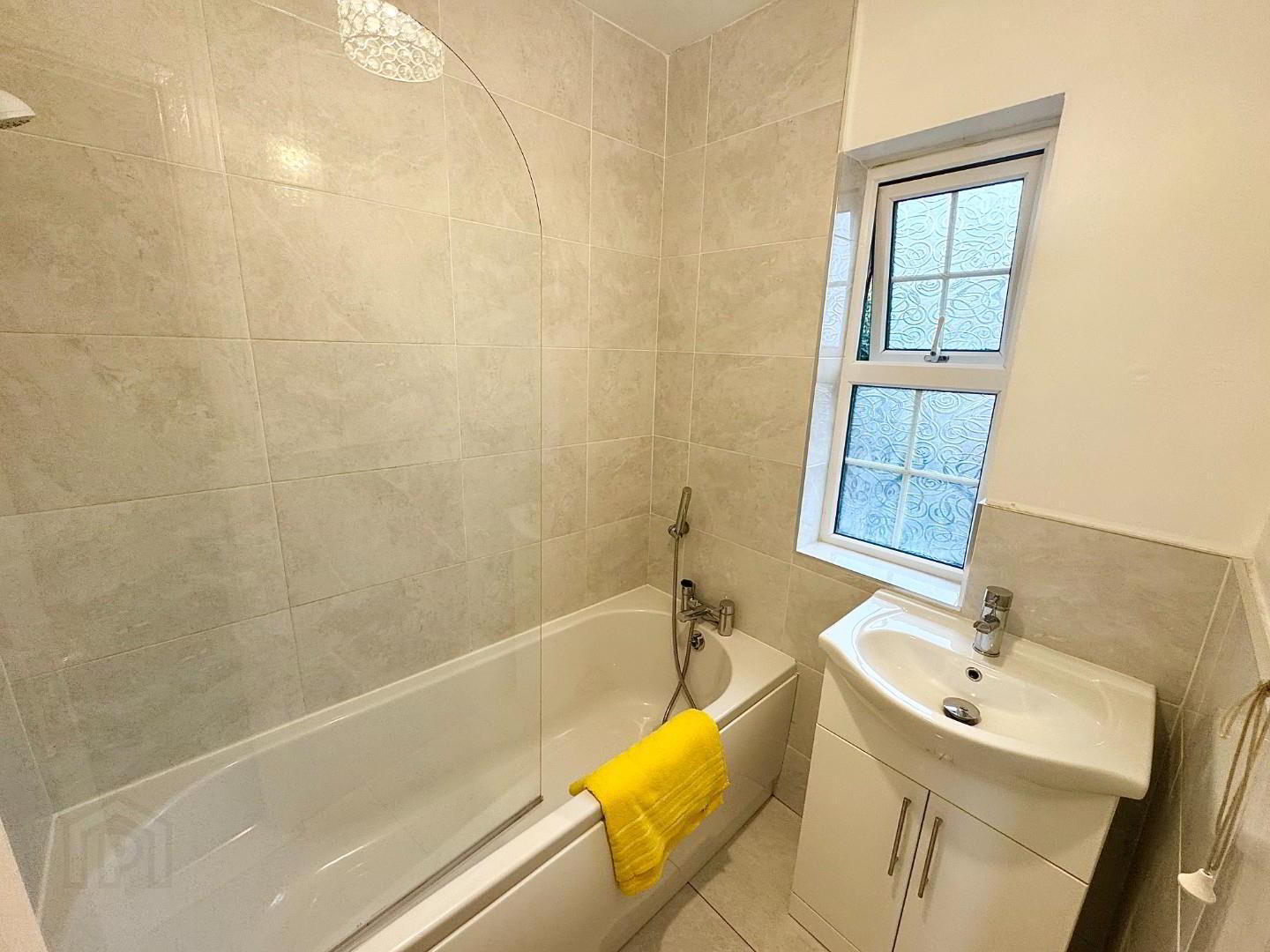33 Dunmore Gardens 7 of 16