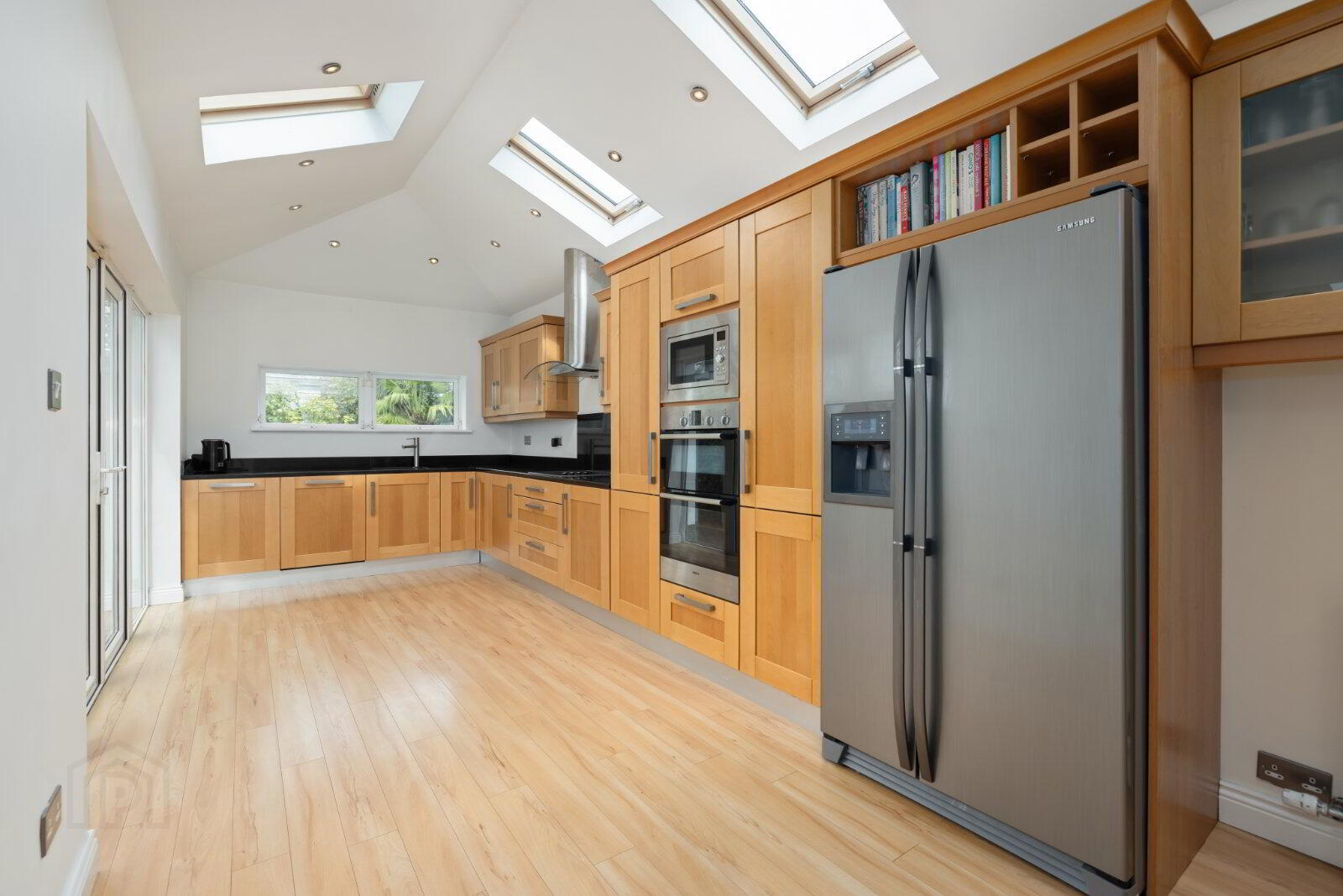7 Ferncarrig Court 4 of 14