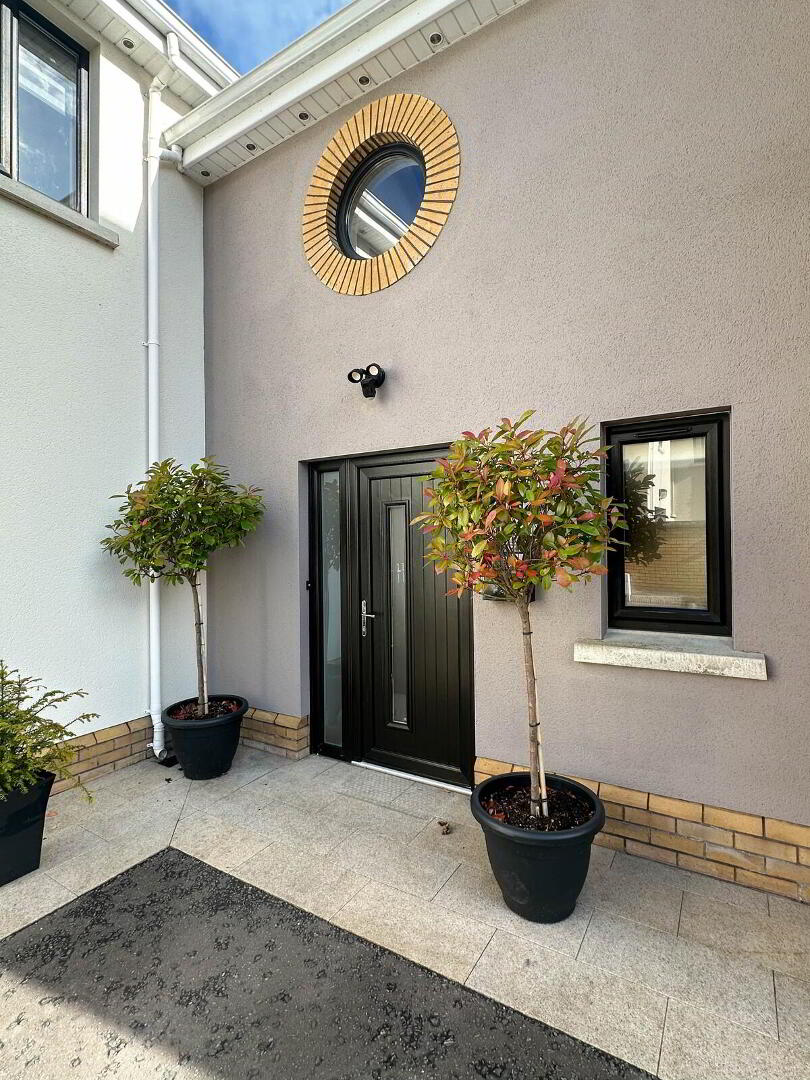 100b Lodge Road 2 of 69