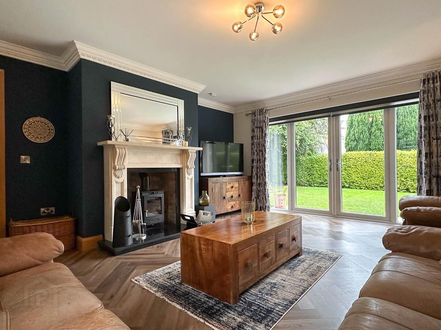 100b Lodge Road 13 of 69