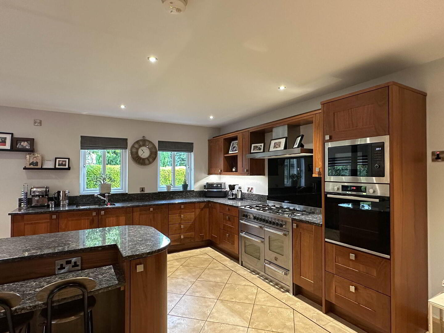 100b Lodge Road 15 of 69