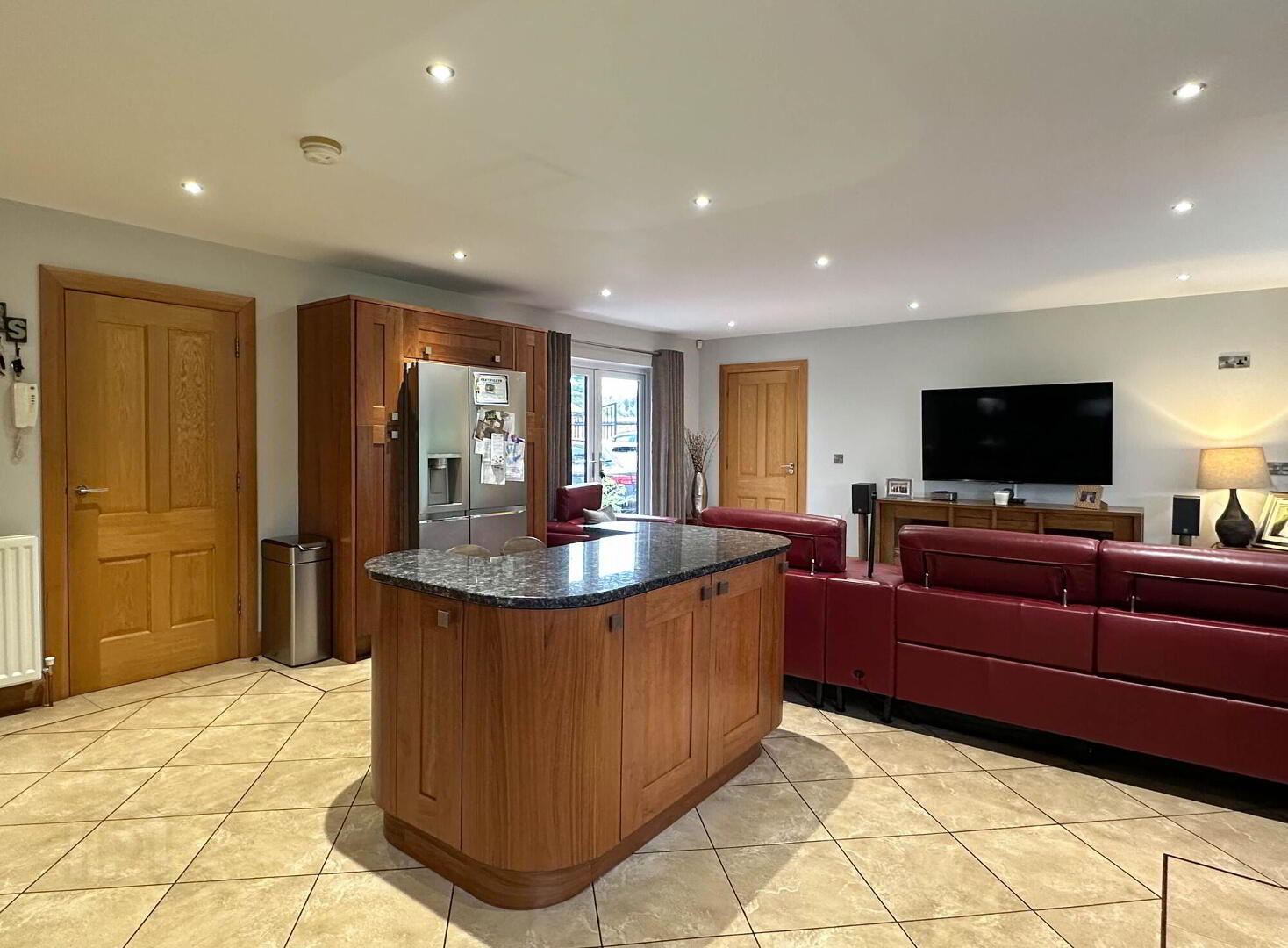 100b Lodge Road 18 of 69