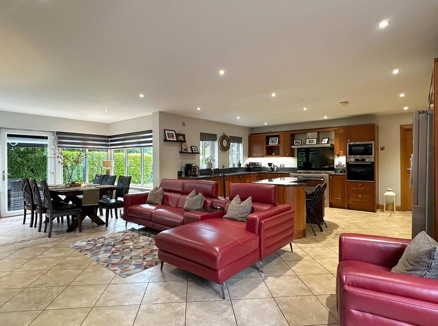 100b Lodge Road 19 of 69