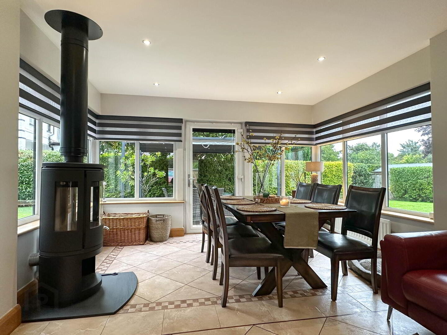 100b Lodge Road 21 of 69