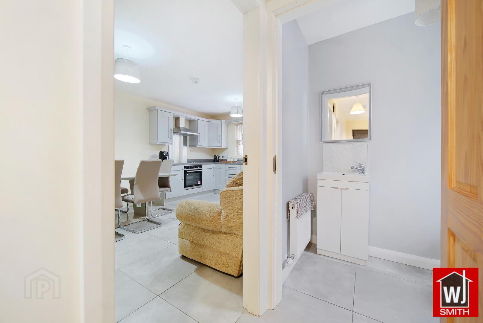 3 Riverview Close 21 of 40