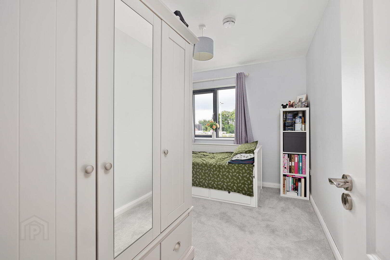 2 Farnan Wood 23 of 28