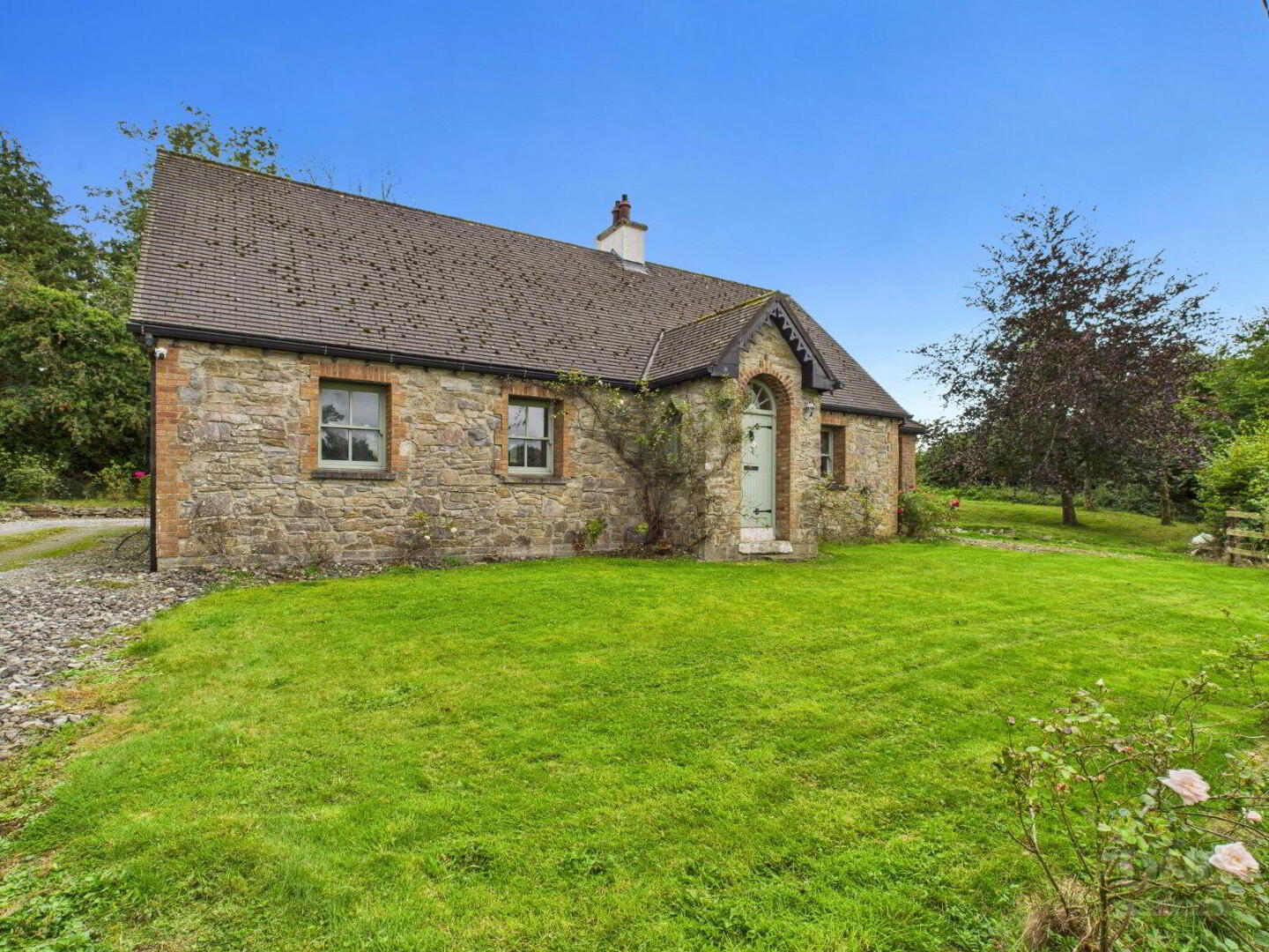 The Hollow Cottage, Killeigh 2 of 22