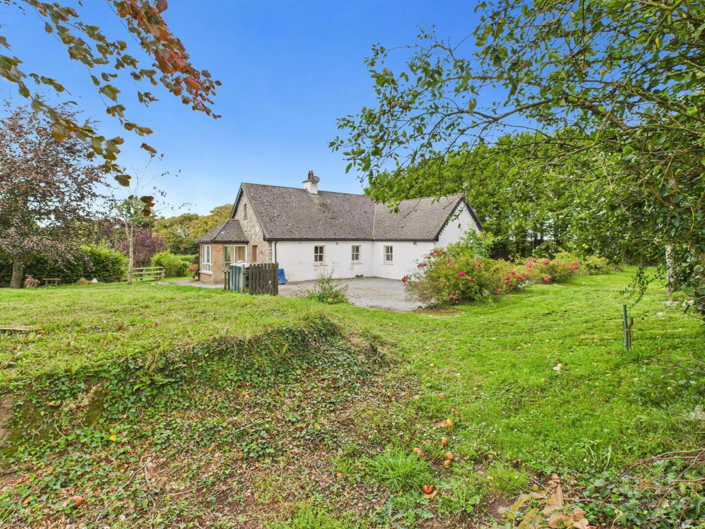 The Hollow Cottage, Killeigh 15 of 22