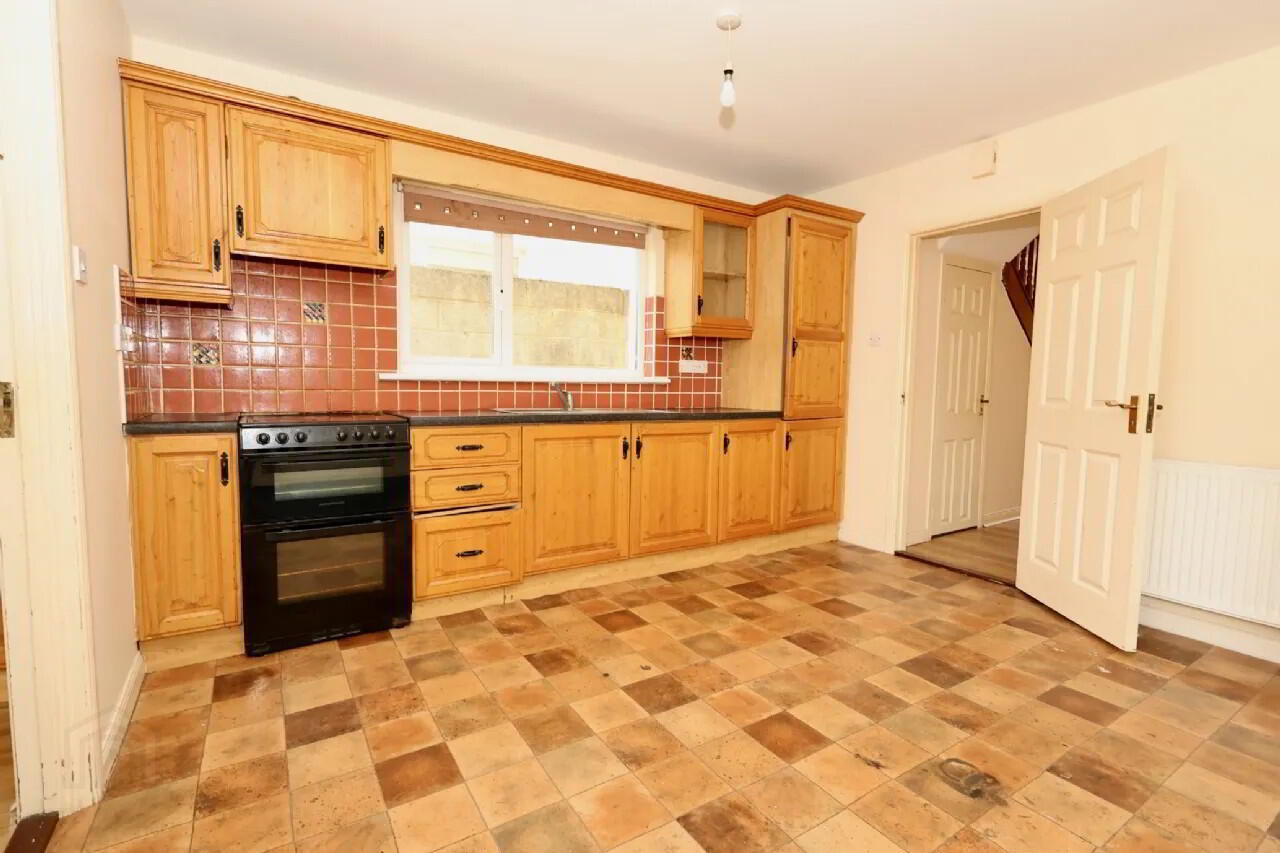 44 Annsfield Woods 4 of 14