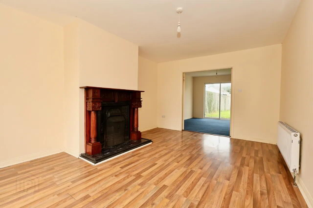 44 Annsfield Woods 6 of 14