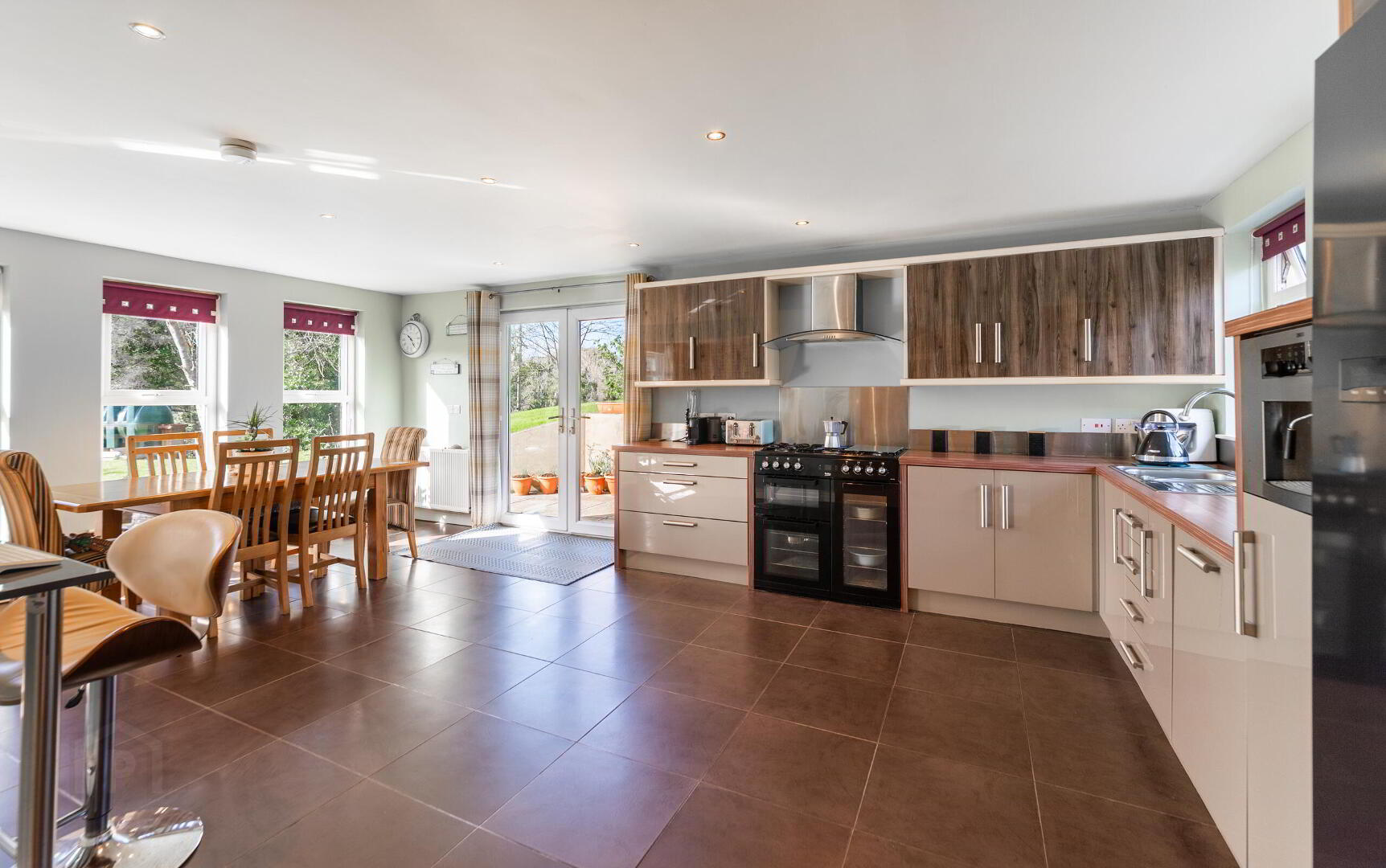 24 Crossgar Road East 23 of 49