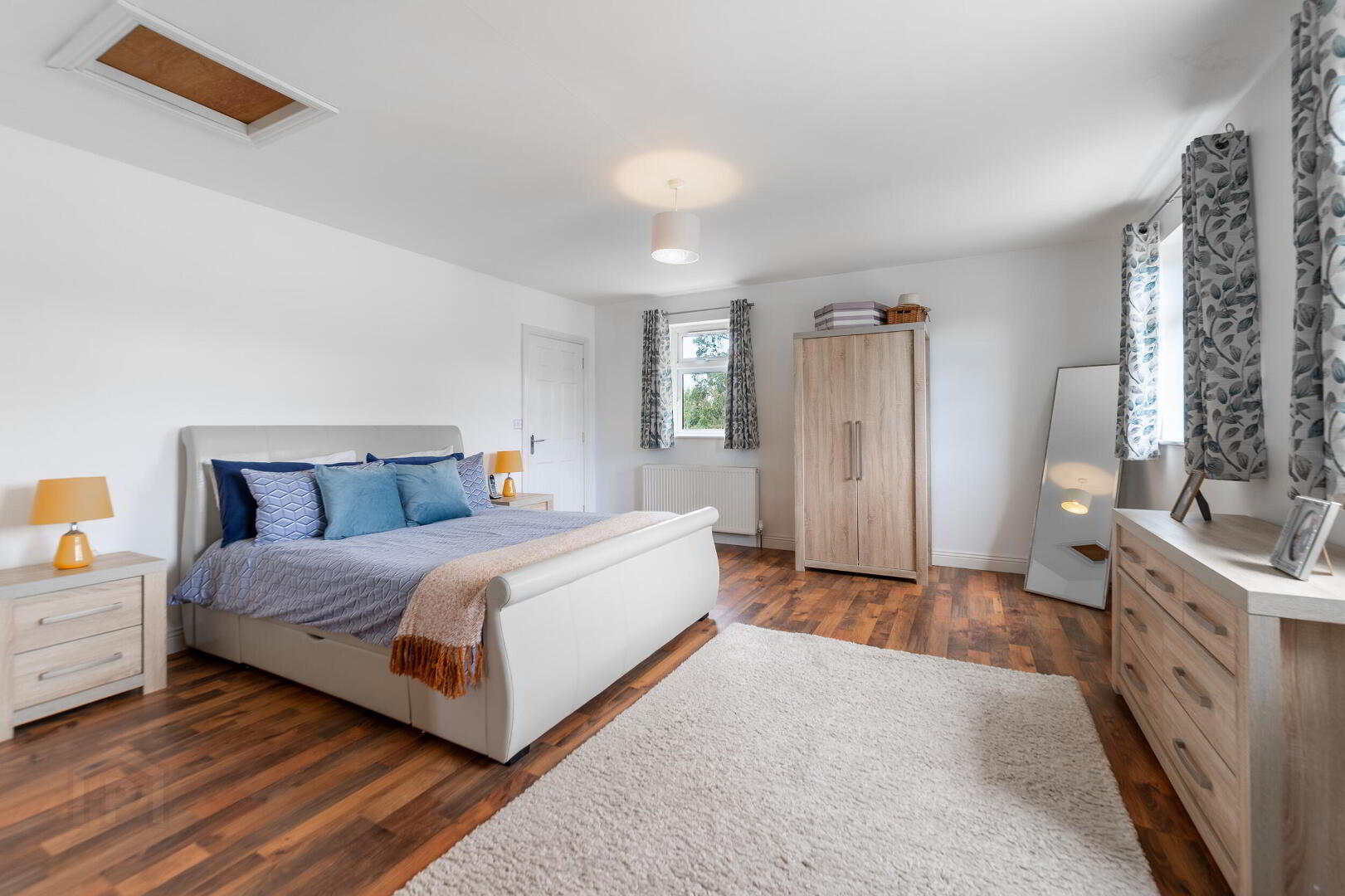 24 Crossgar Road East 34 of 49