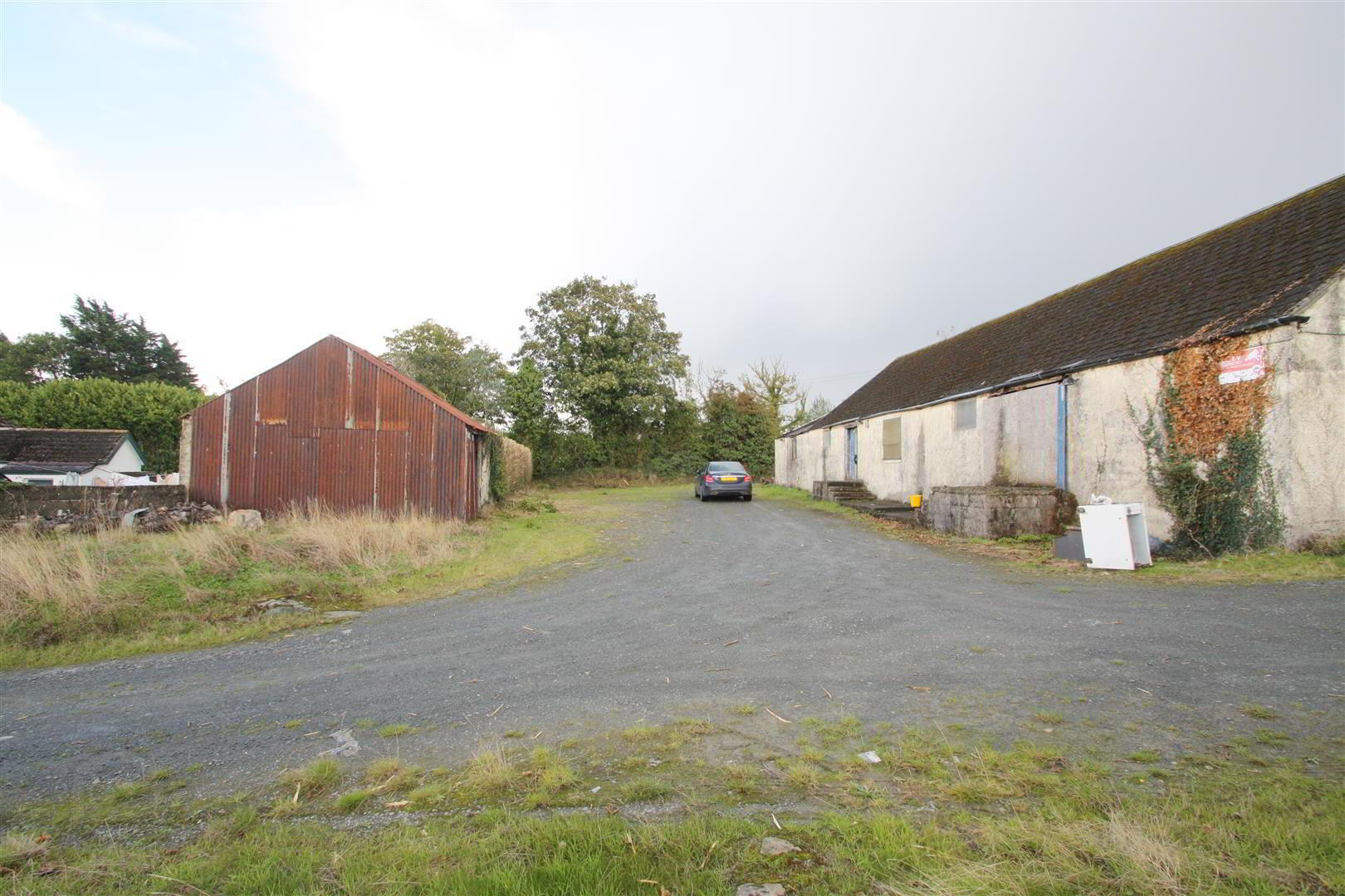 Yard And Building, Adj, 68 Lisburn Road 8 of 11