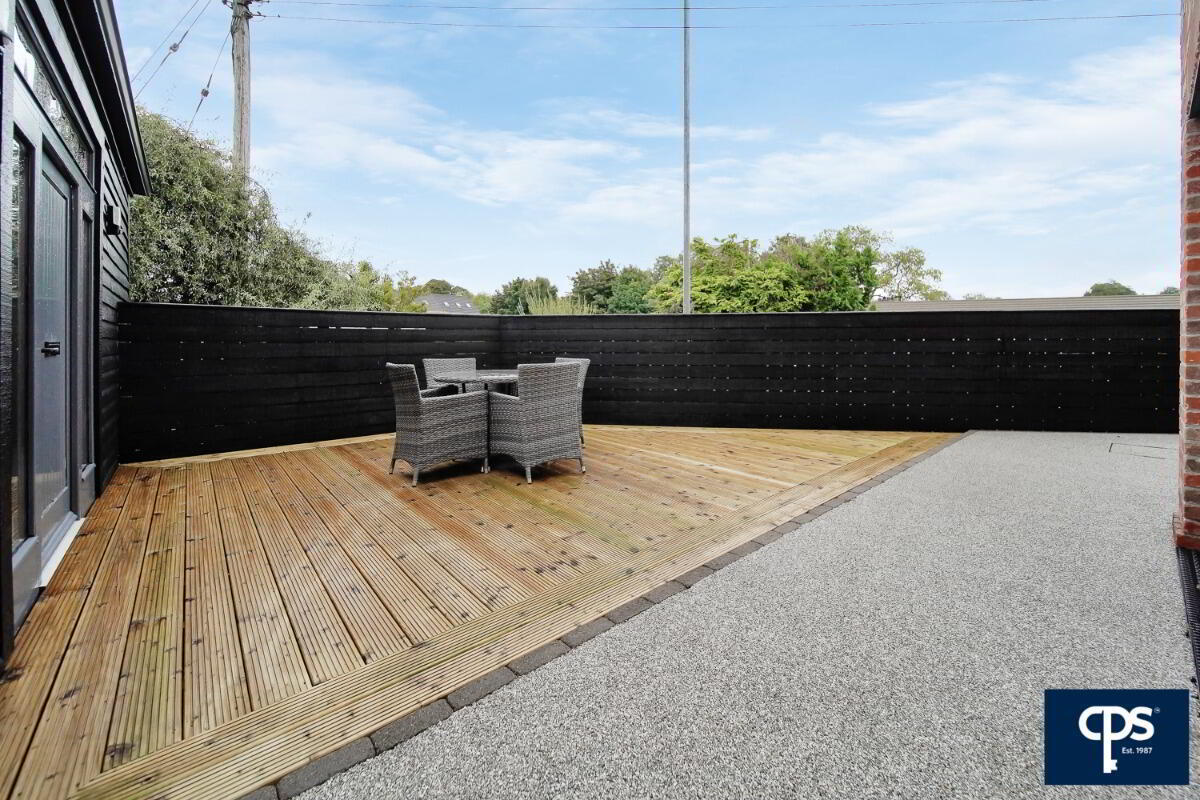 5 Castle Mews 46 of 50