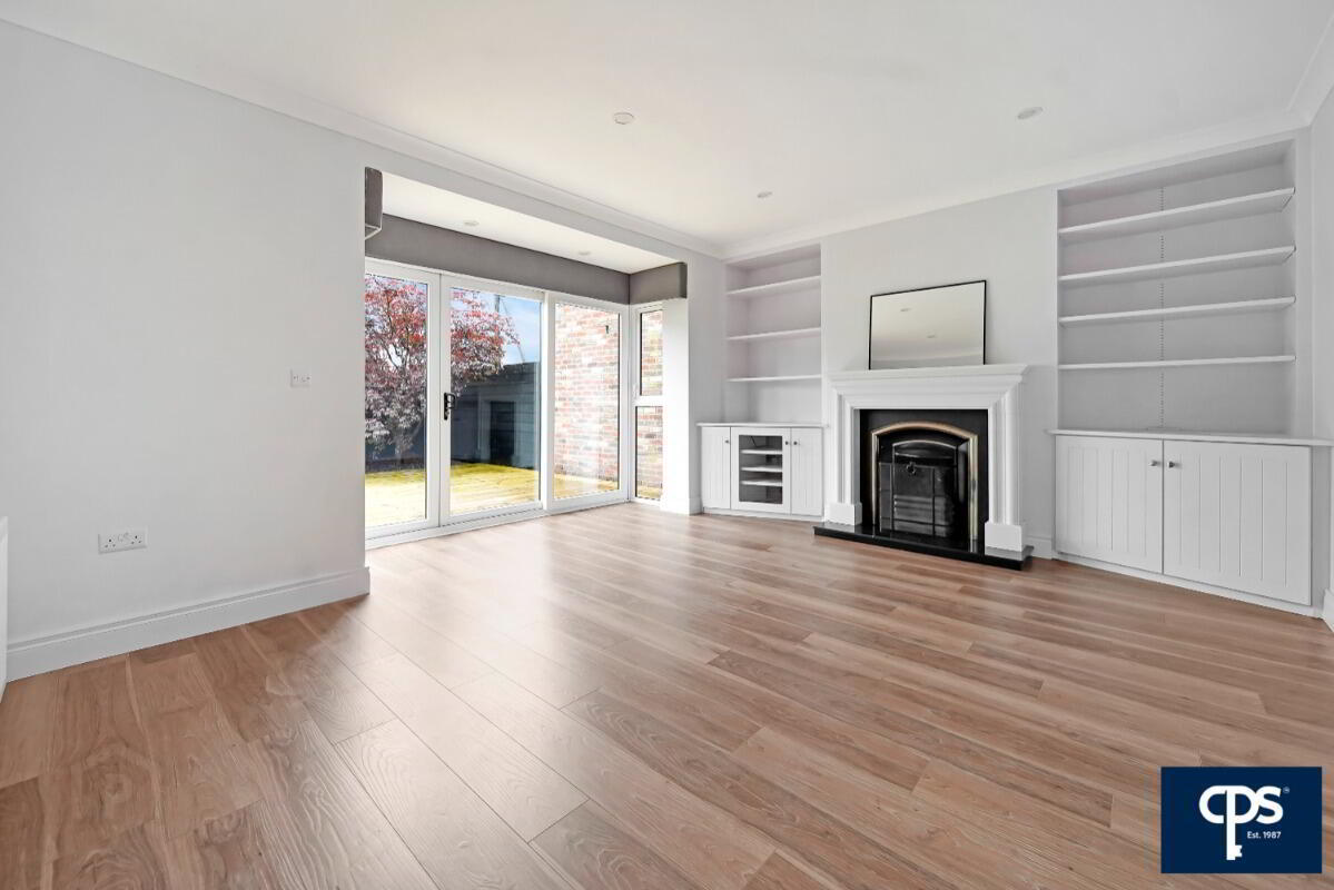 5 Castle Mews 20 of 50