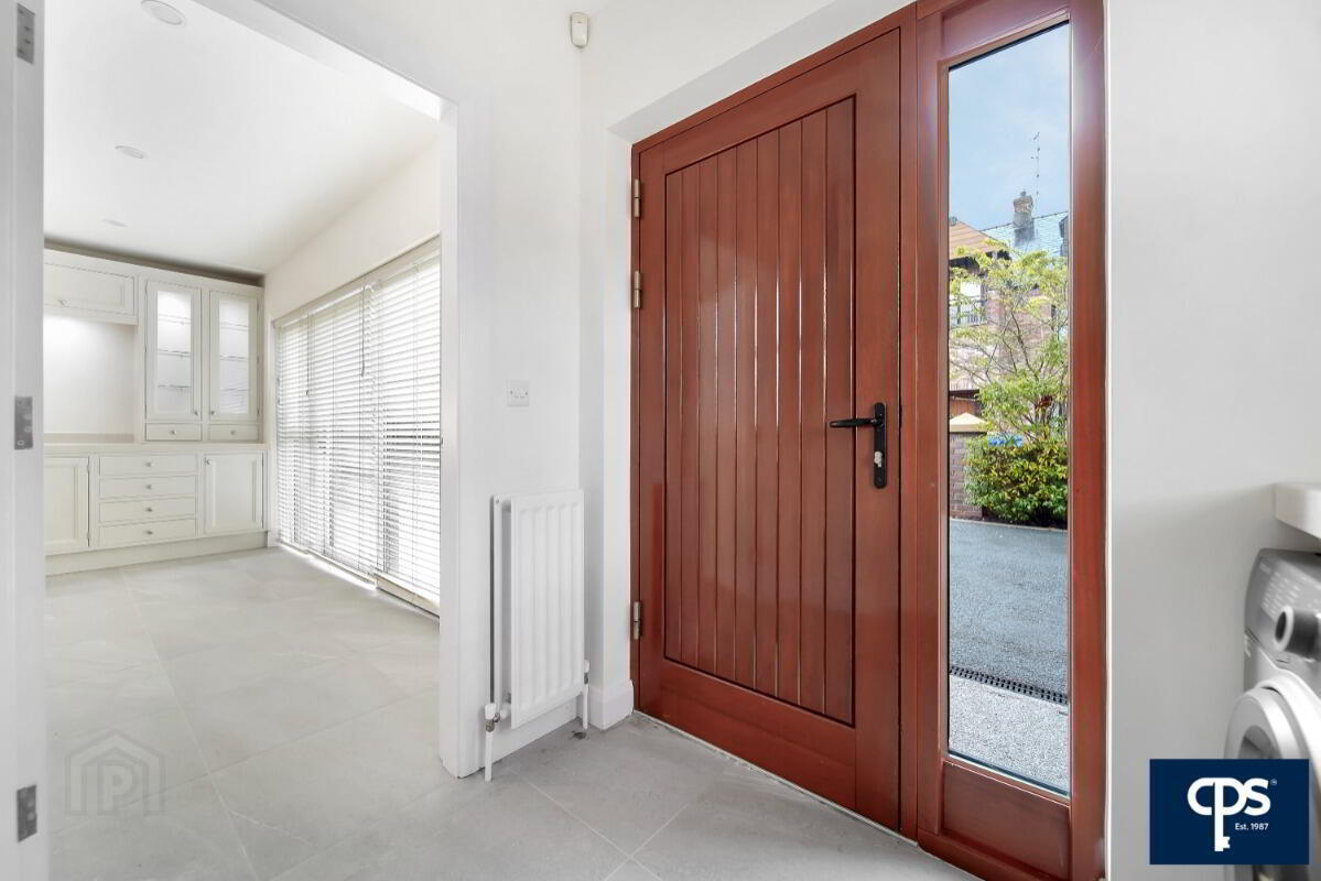 5 Castle Mews 19 of 50