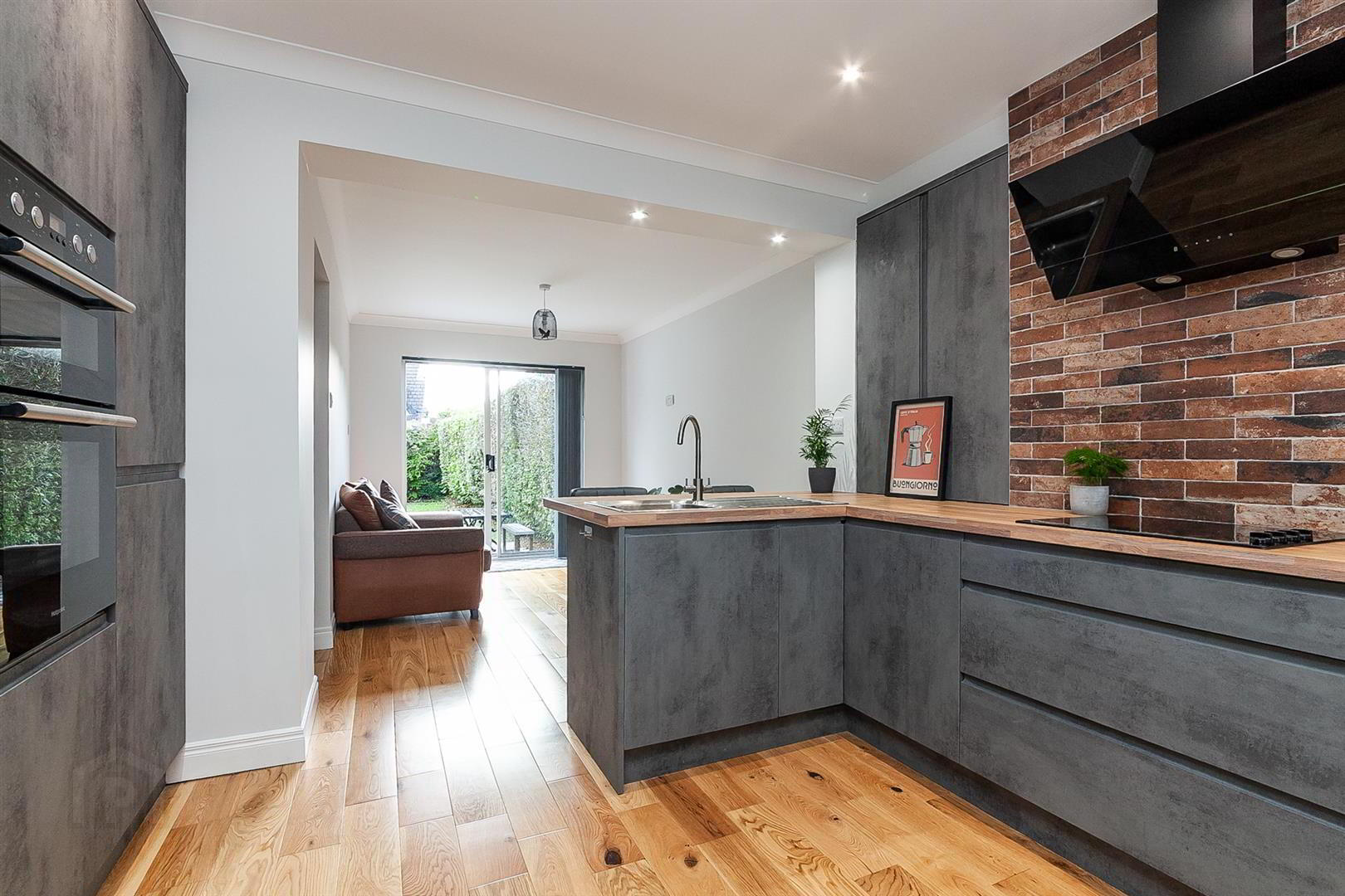 152 Jordanstown Road 12 of 27