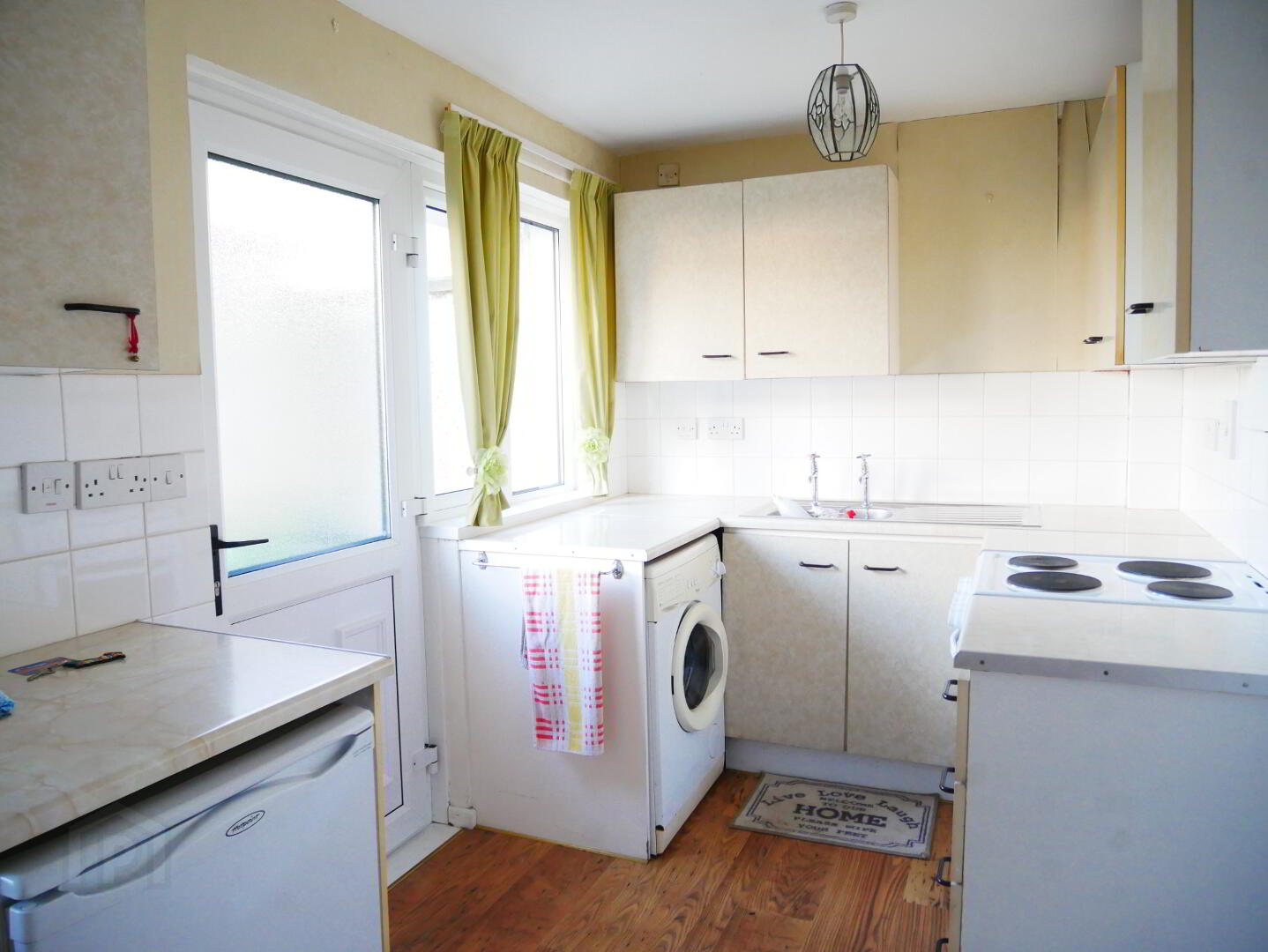 35 Coleshill Crescent 4 of 12