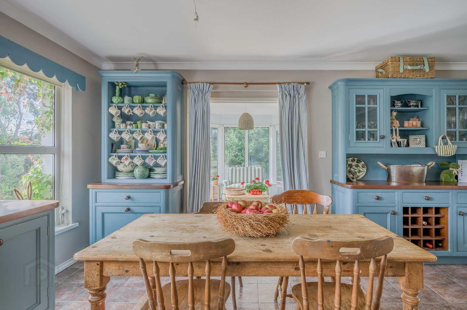 Crabapple Cottage, 29 Craigarusky Road 12 of 35