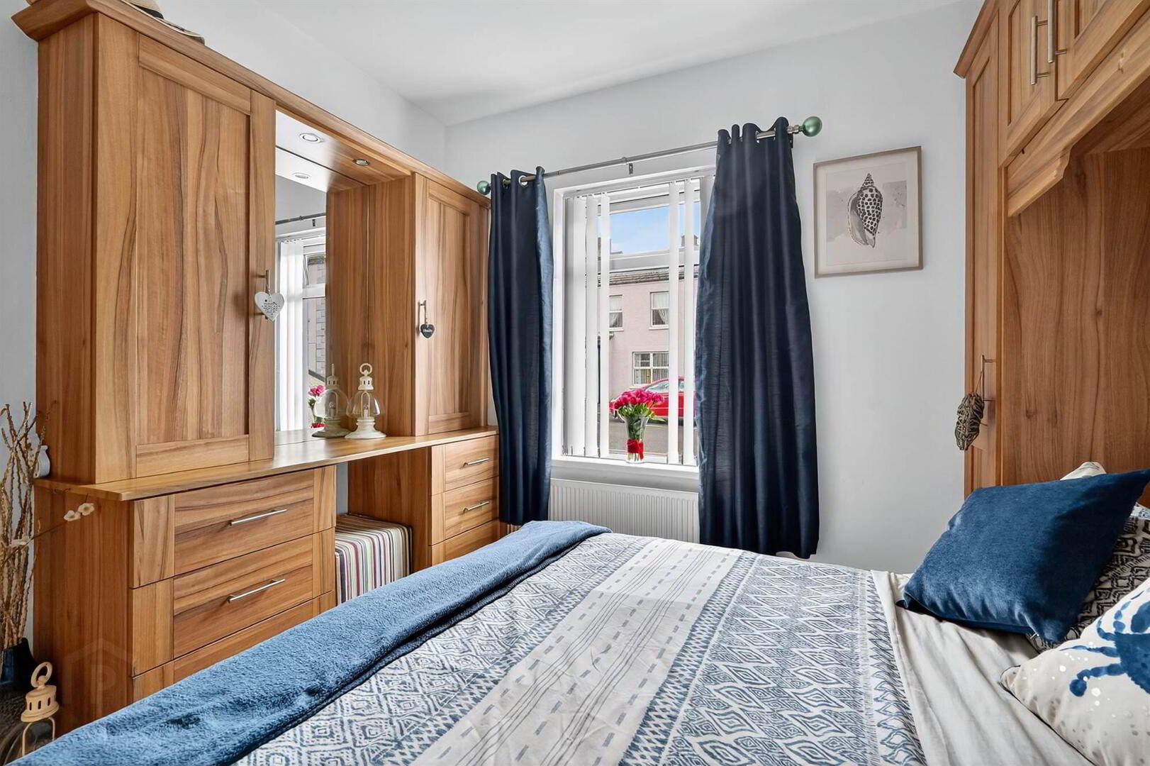 22 Bow Street 13 of 28