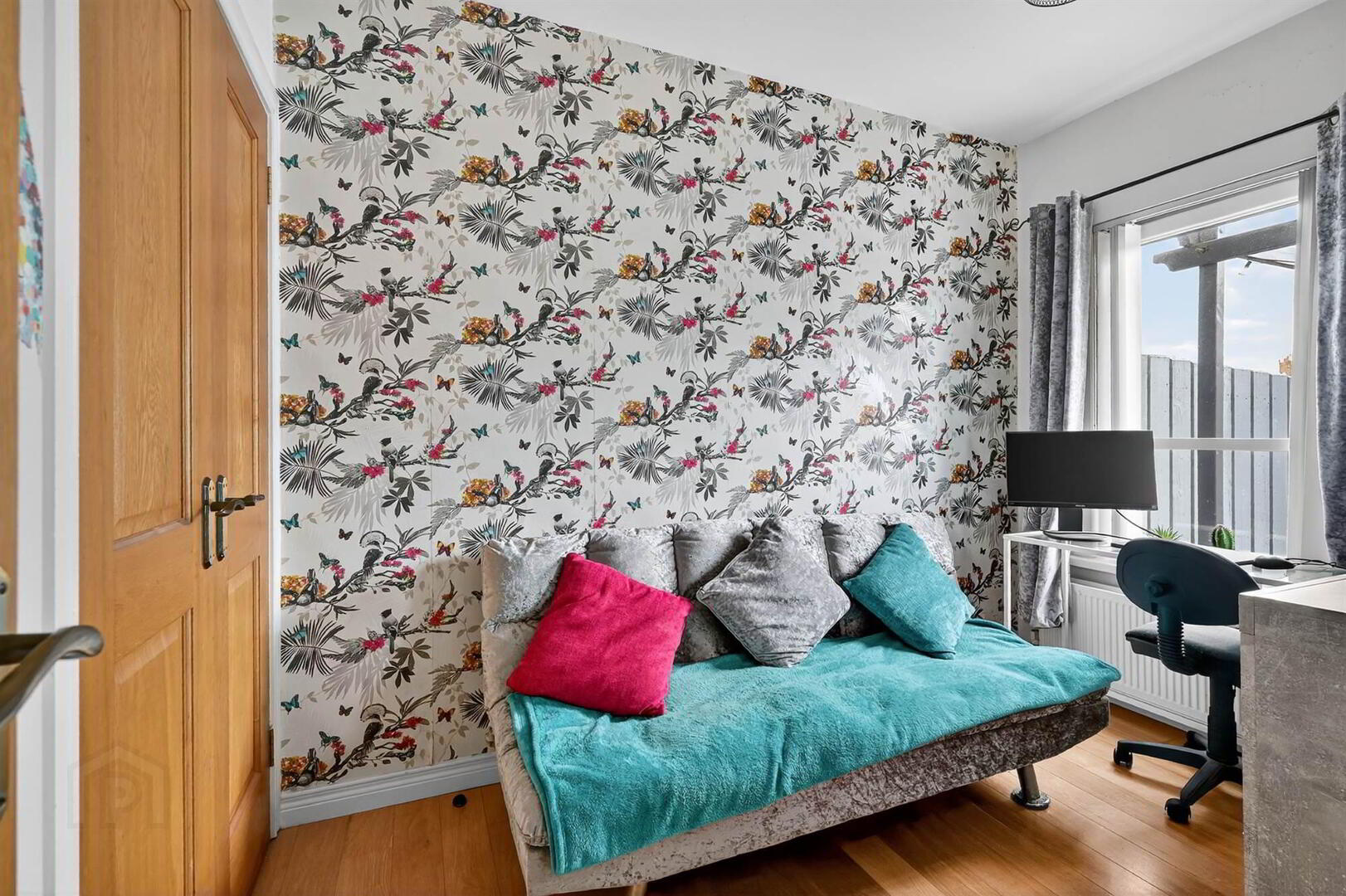 22 Bow Street 14 of 28