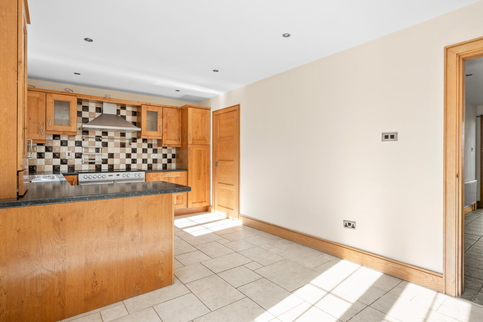 5 Shanes Court 16 of 37