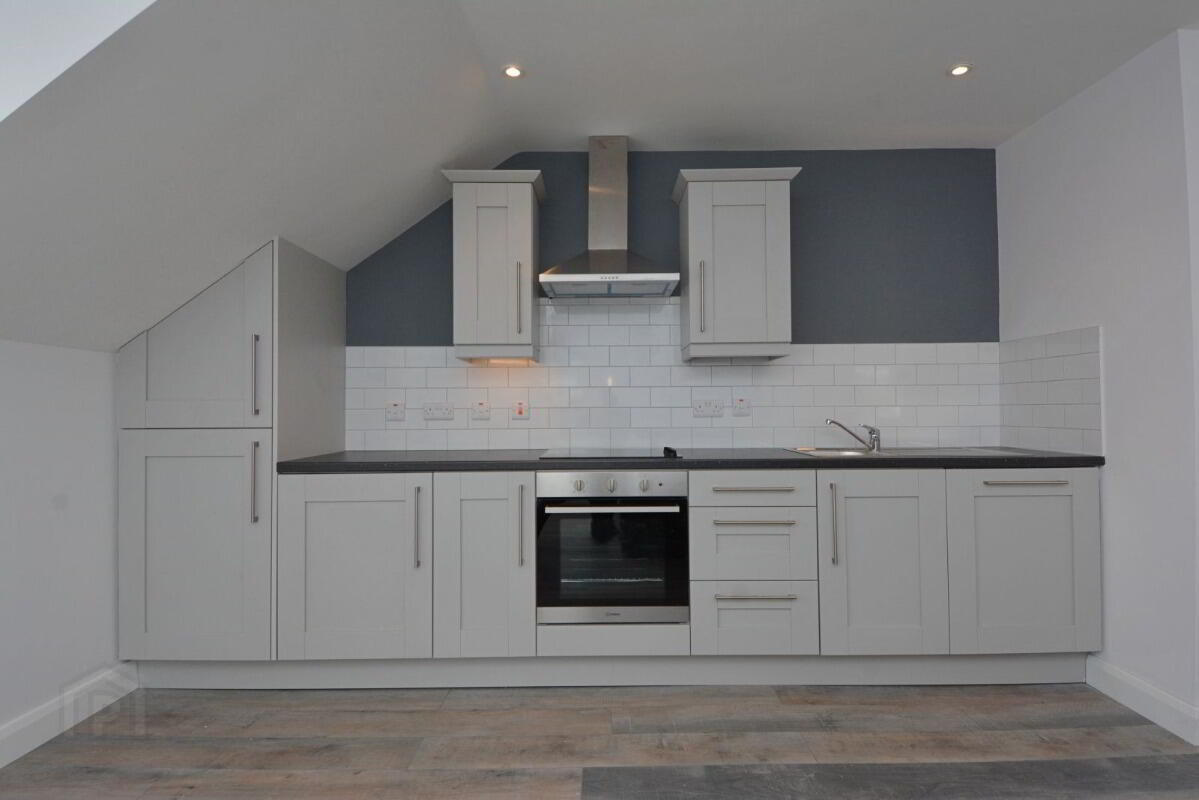 Apt 1, 255 Roden Street 4 of 10
