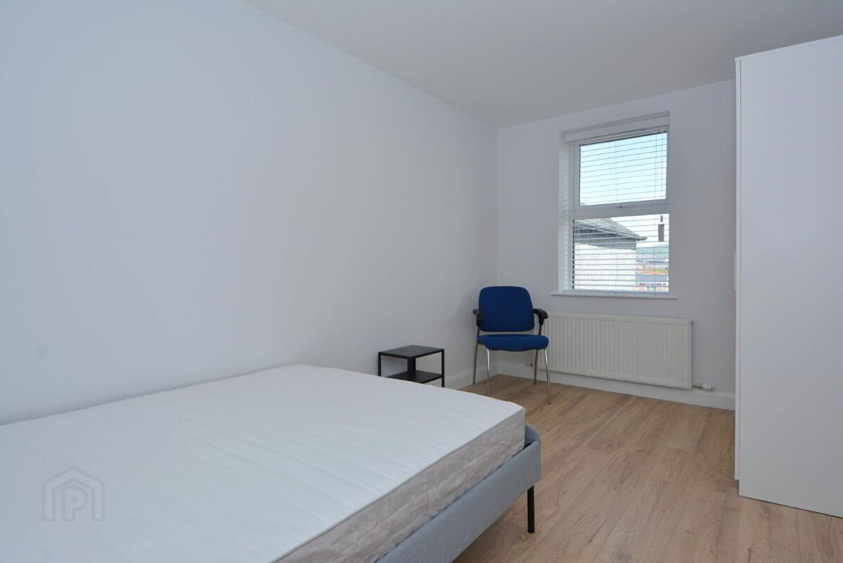 Apt 1, 255 Roden Street 8 of 10