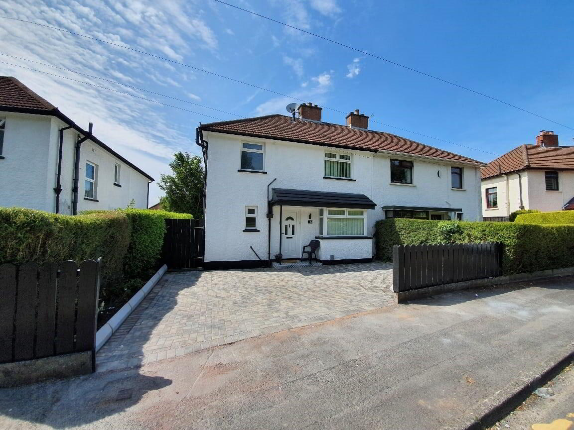 42 Abbots Wood 1 of 22