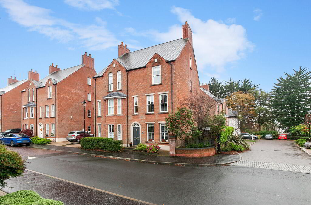 9 Danesfort Park South 1 of 33