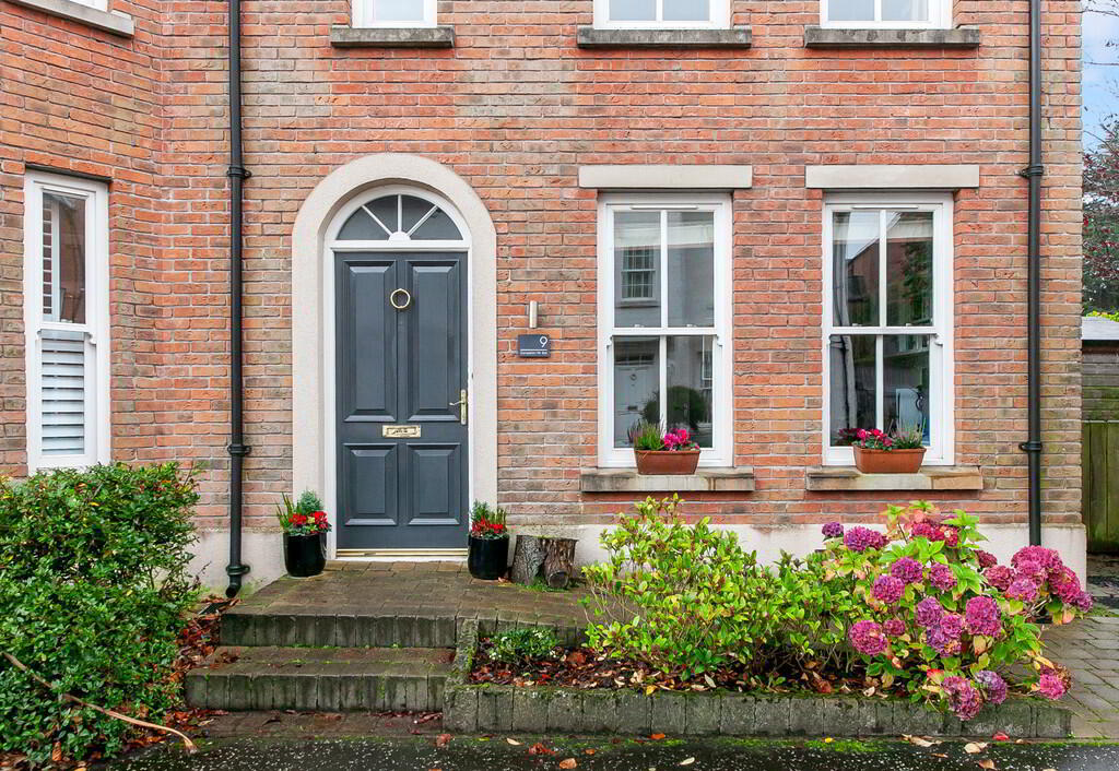 property description image
