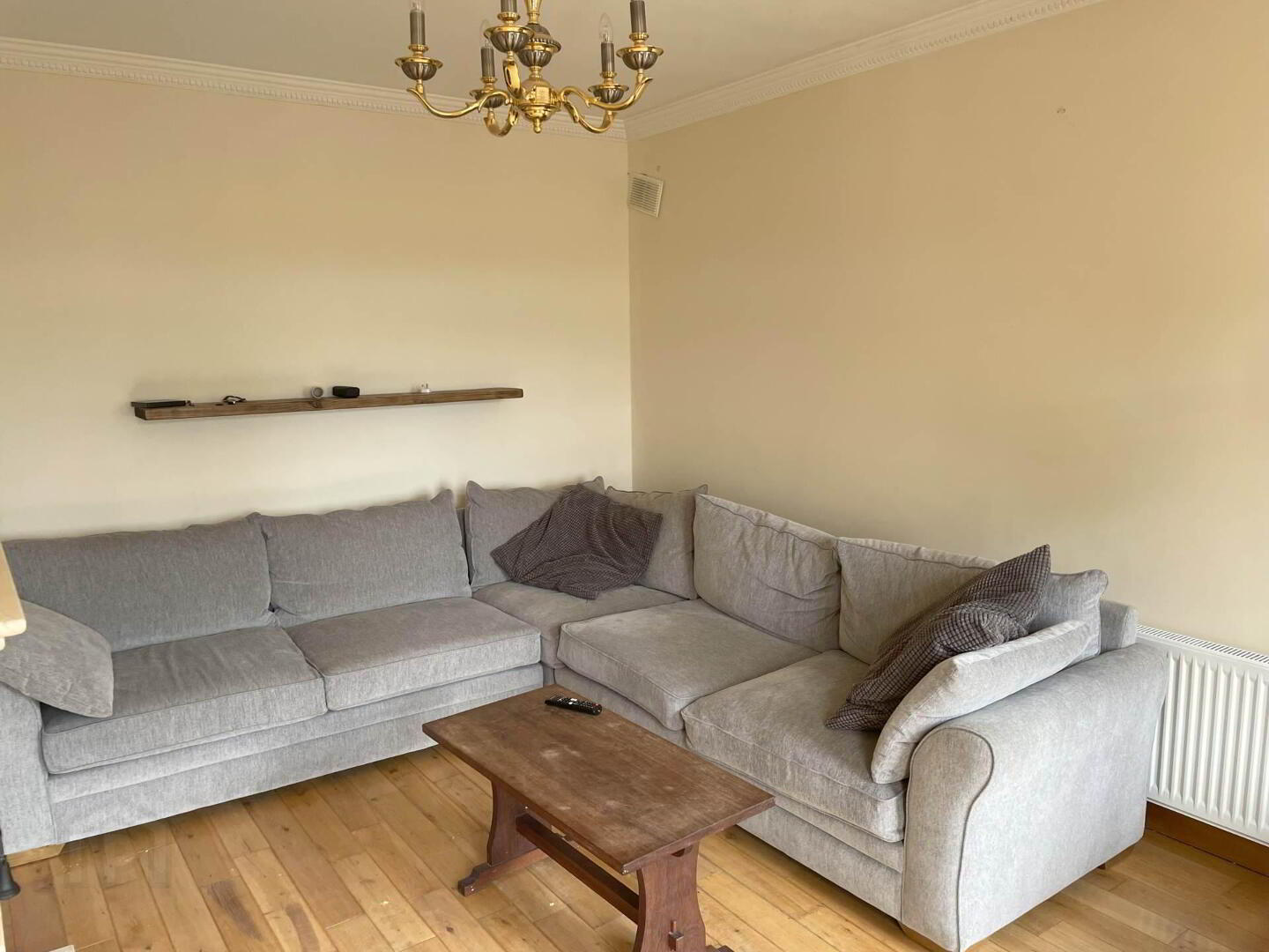 9 Churchfields 4 of 10
