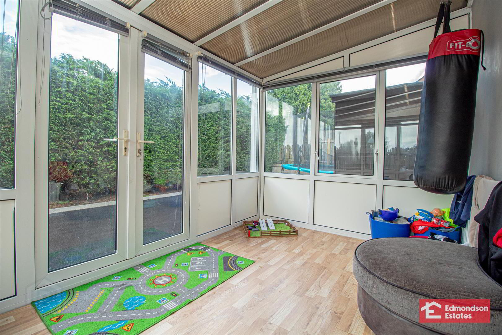 2 Eastburn Drive 8 of 21