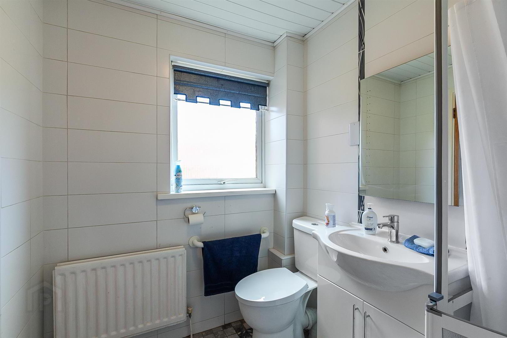 22 Chichester Gardens 13 of 24
