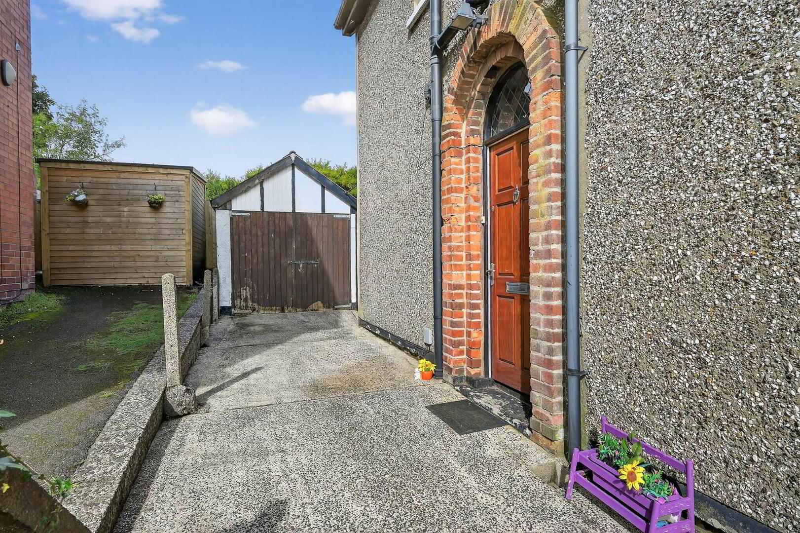 119 Glen Road 4 of 54