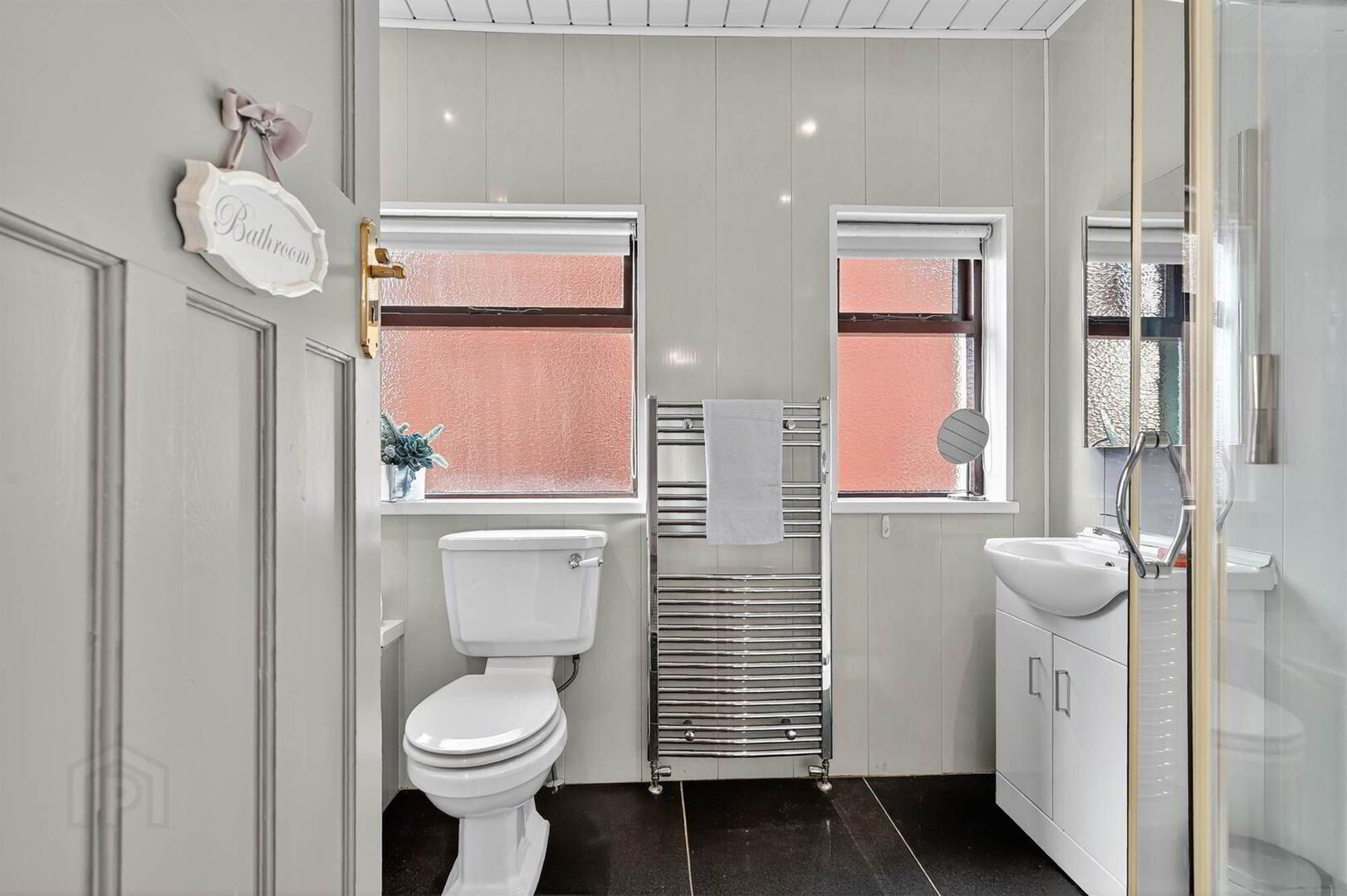 119 Glen Road 24 of 54
