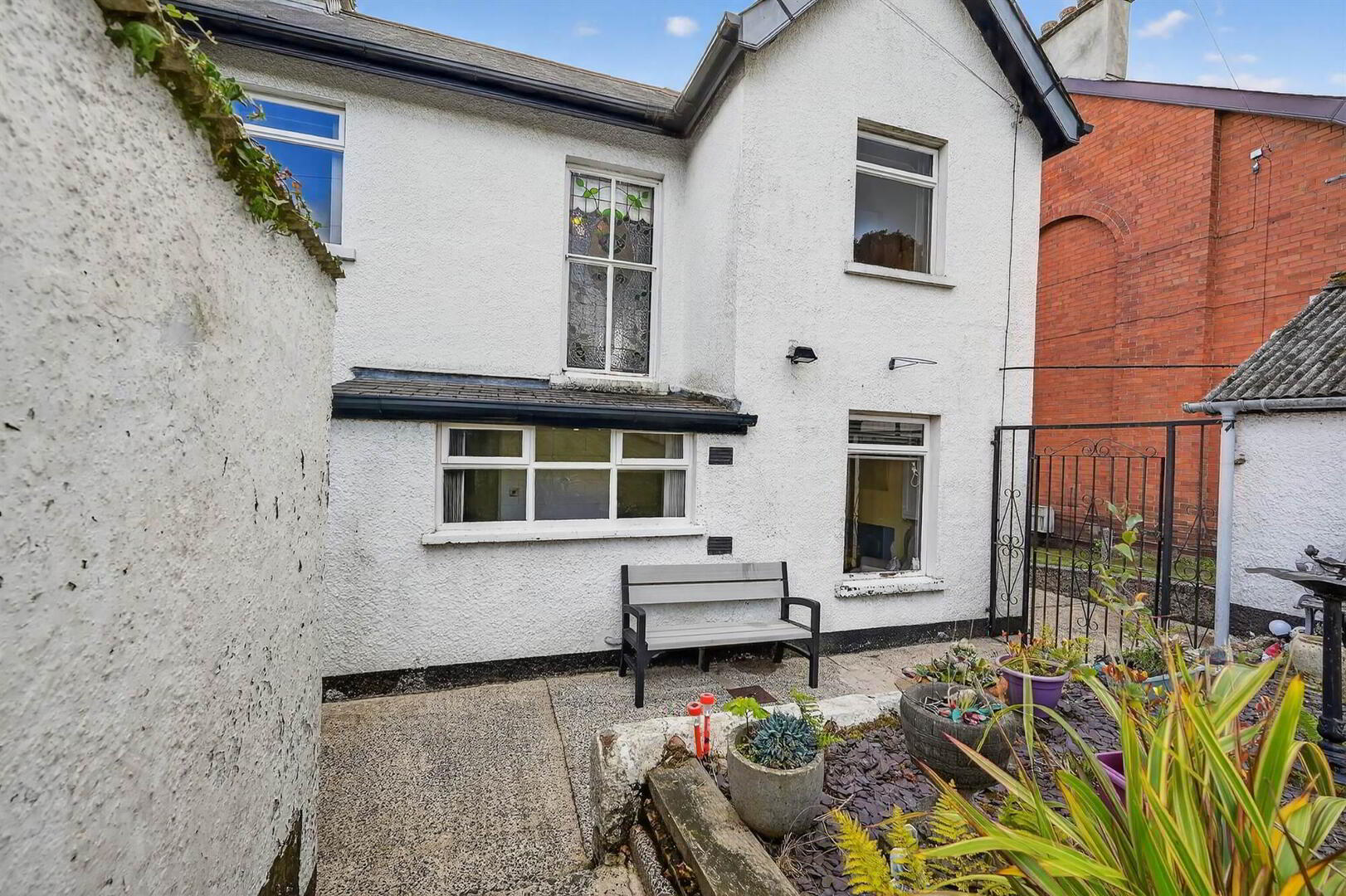 119 Glen Road 39 of 54
