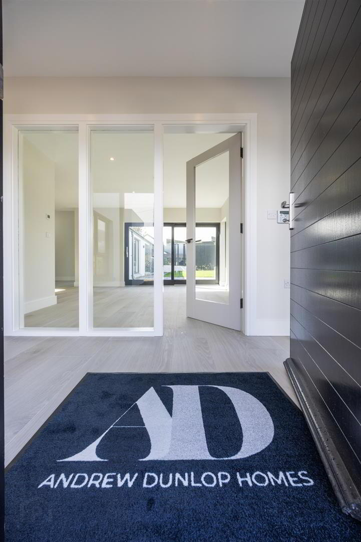 71a Whinney Hill 3 of 34
