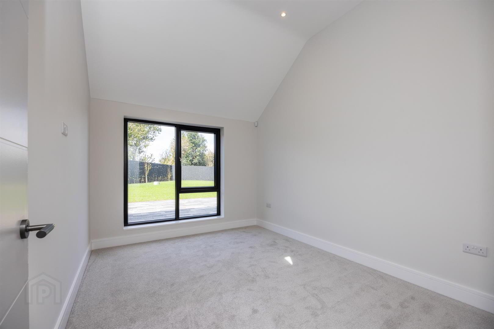 71a Whinney Hill 18 of 34