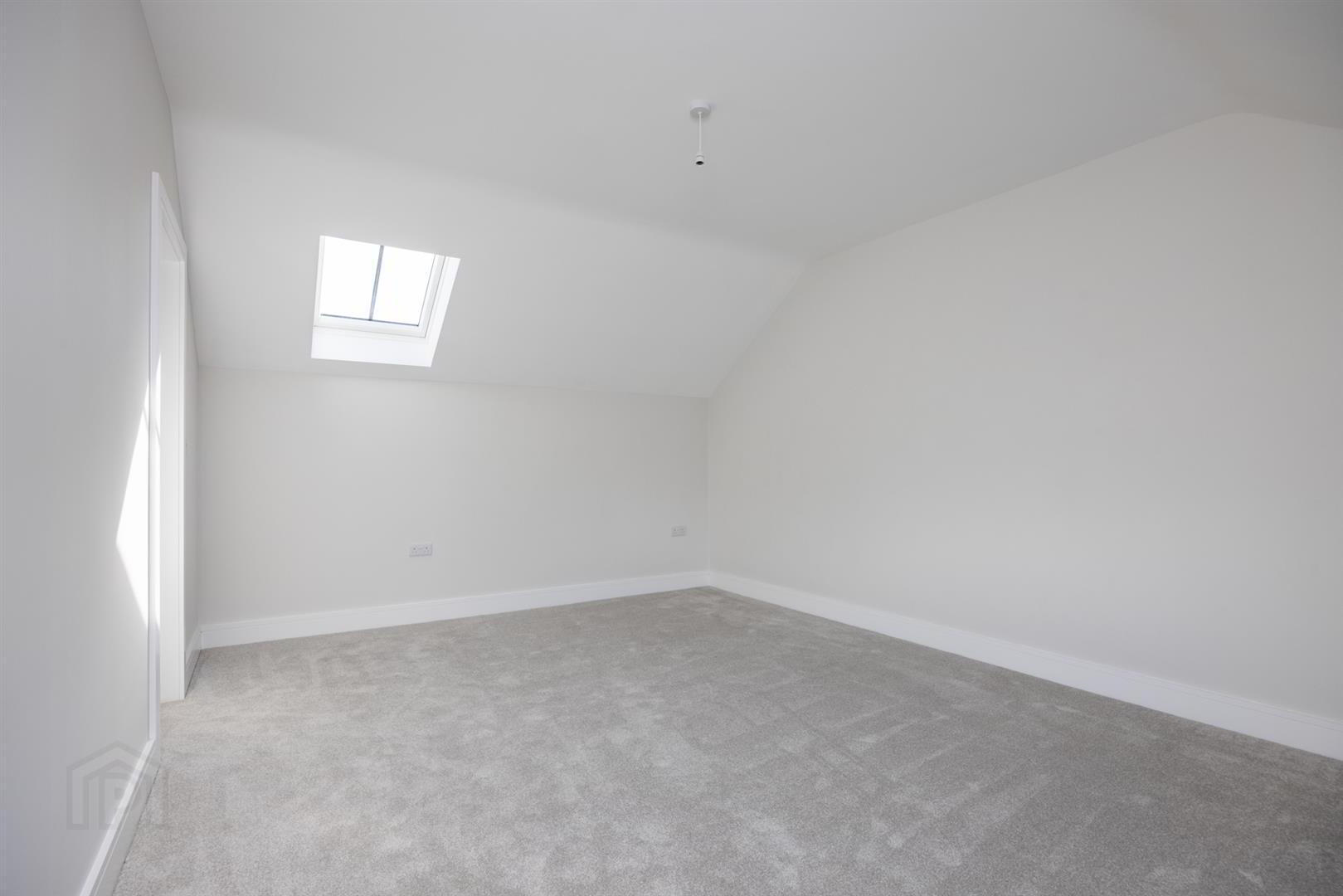 71a Whinney Hill 24 of 34