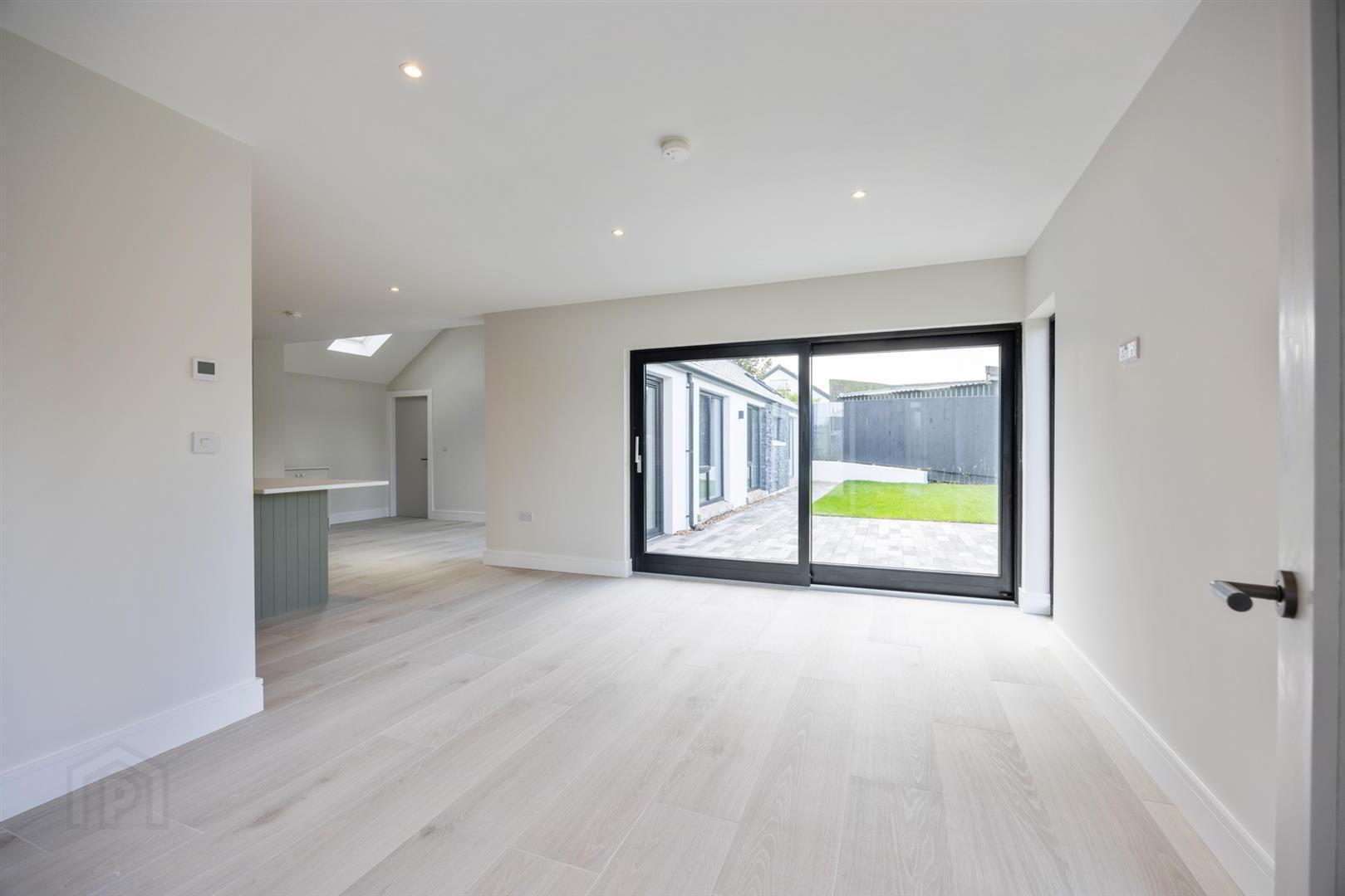 71a Whinney Hill 9 of 34