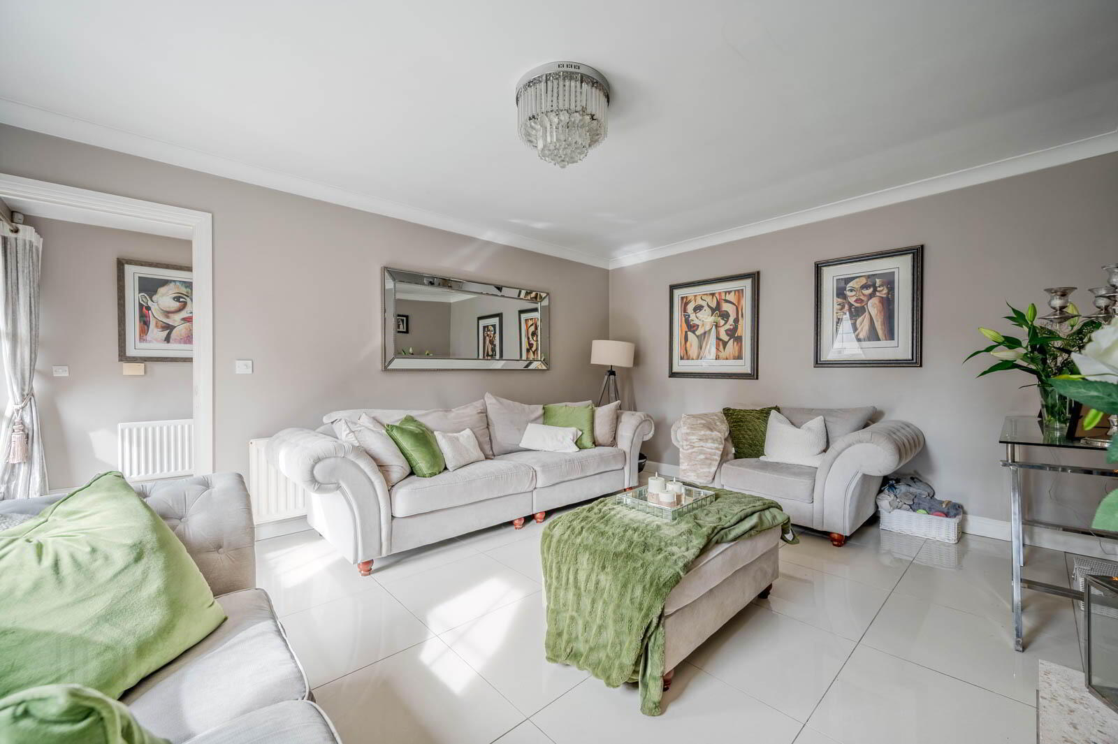30 Walmer Grove 7 of 31