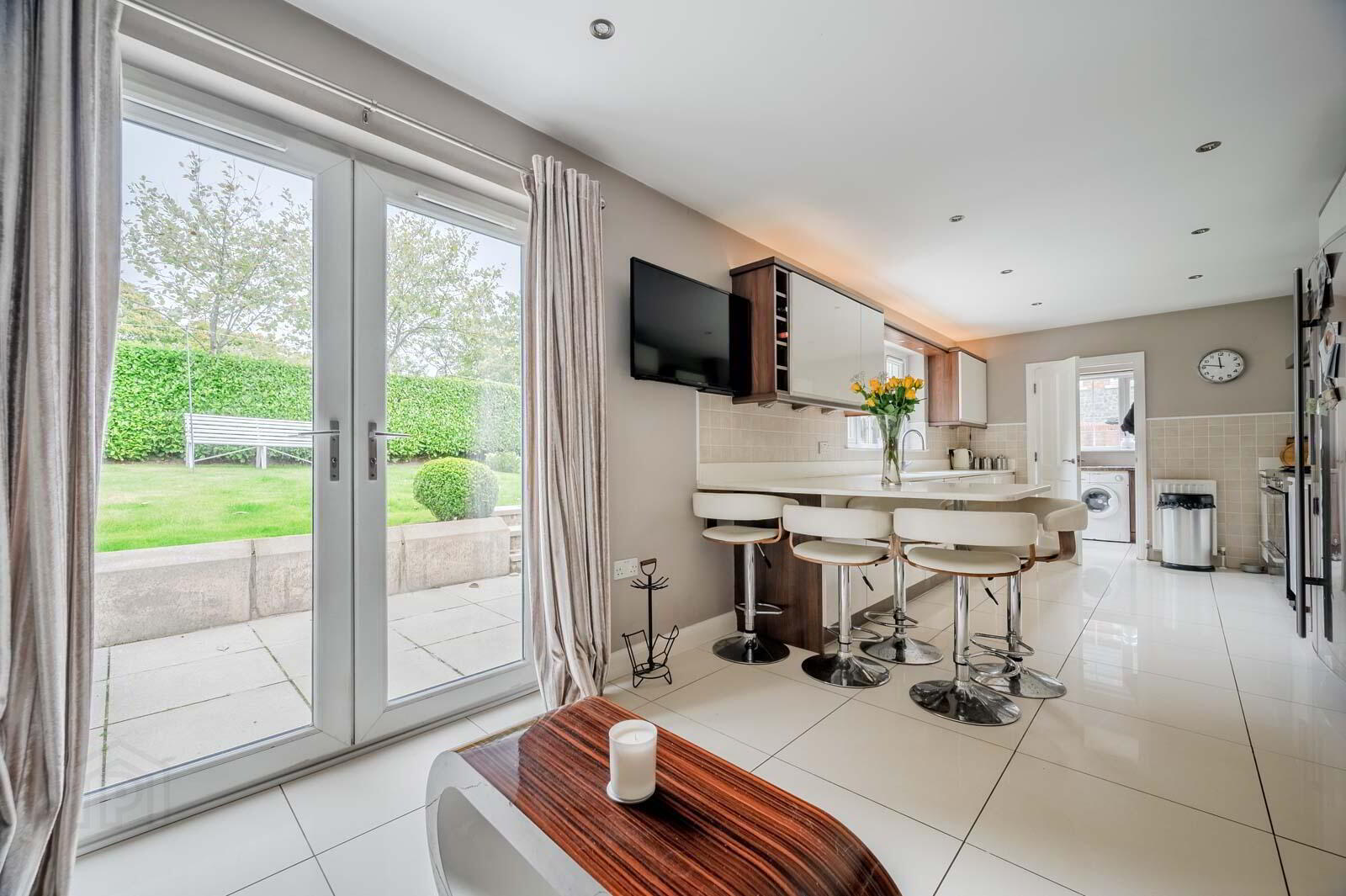 30 Walmer Grove 14 of 31