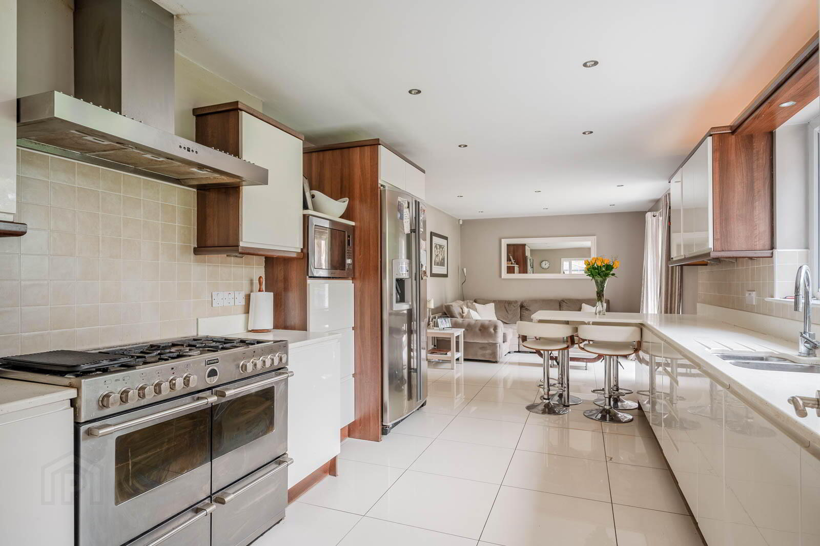 30 Walmer Grove 17 of 31