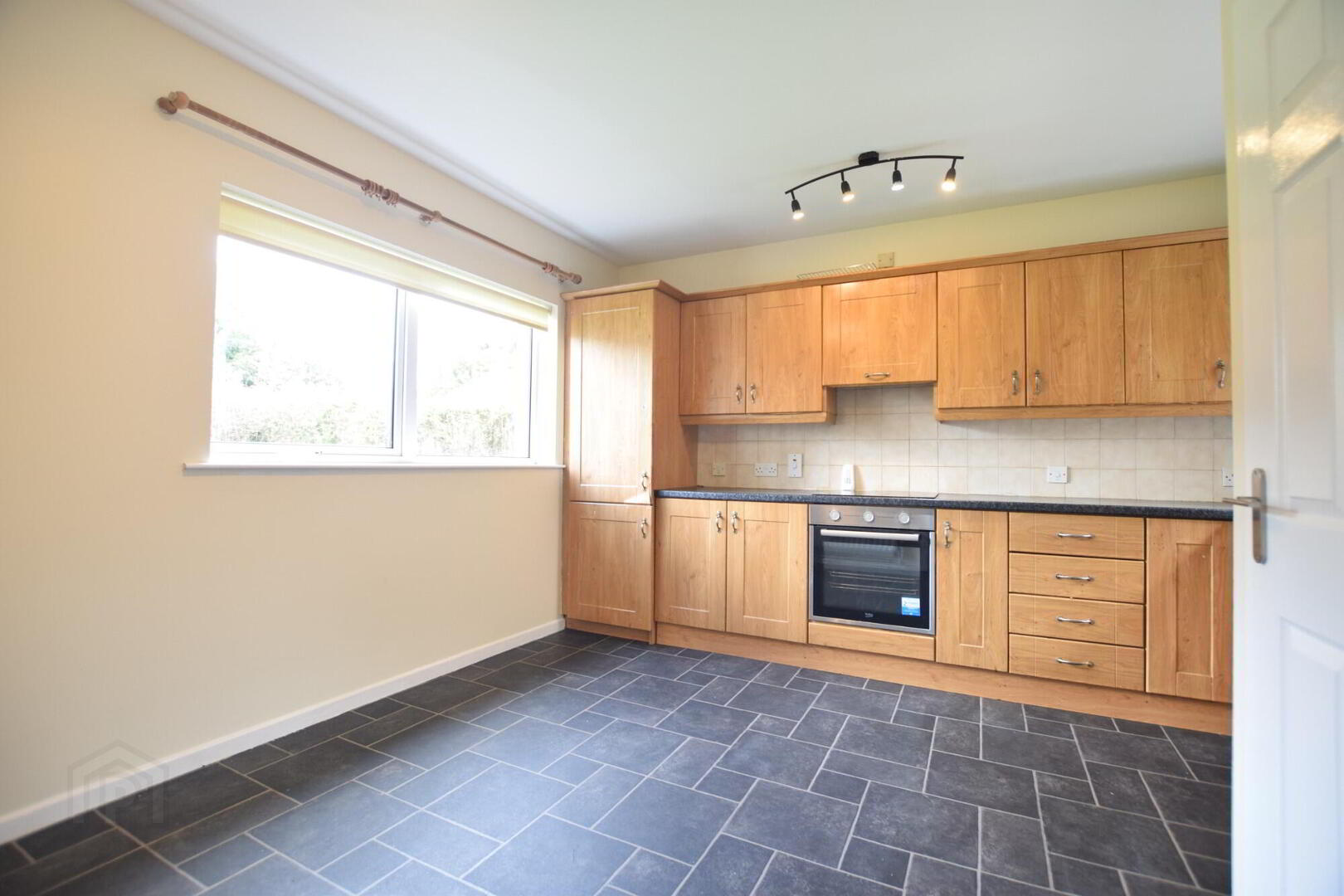 5 Sperrin Mews 8 of 21