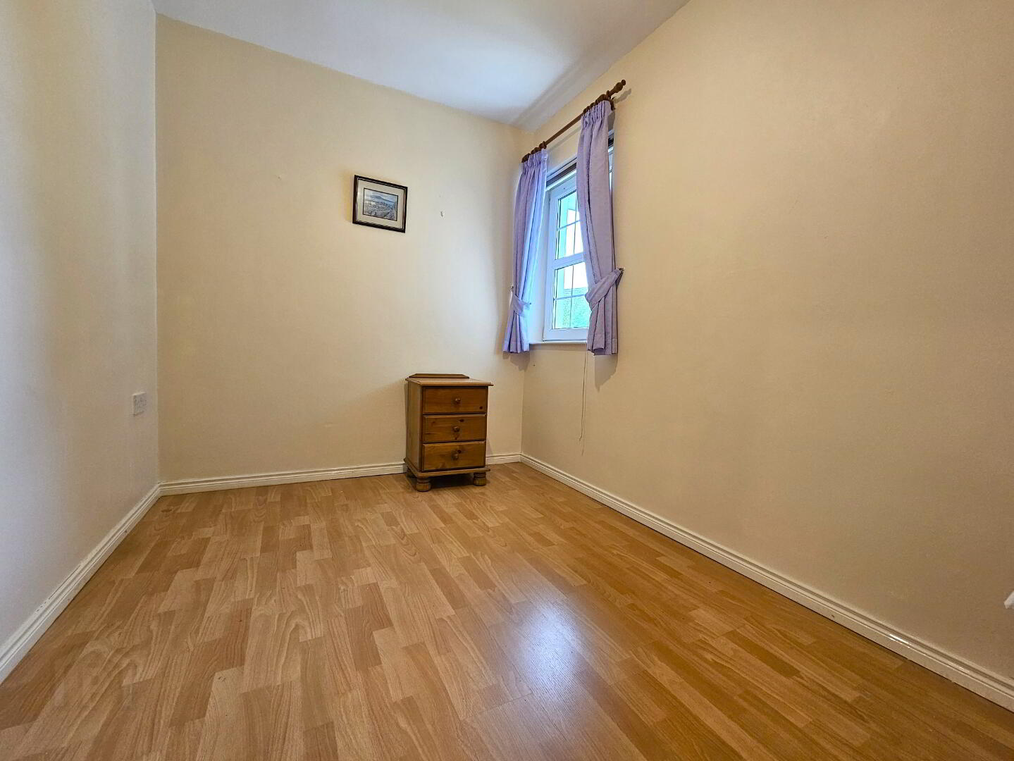 8 Fairfields 6 of 8